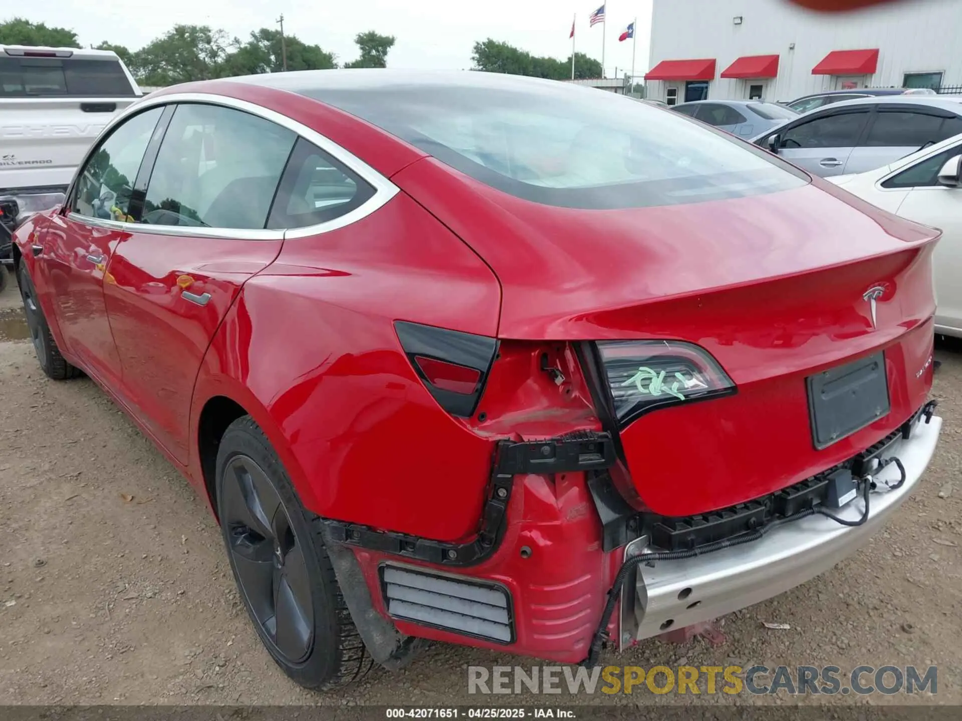19 fotografías del automóvil dañado 5YJ3E1EBXLF651396 TESLA MODEL 3 2020