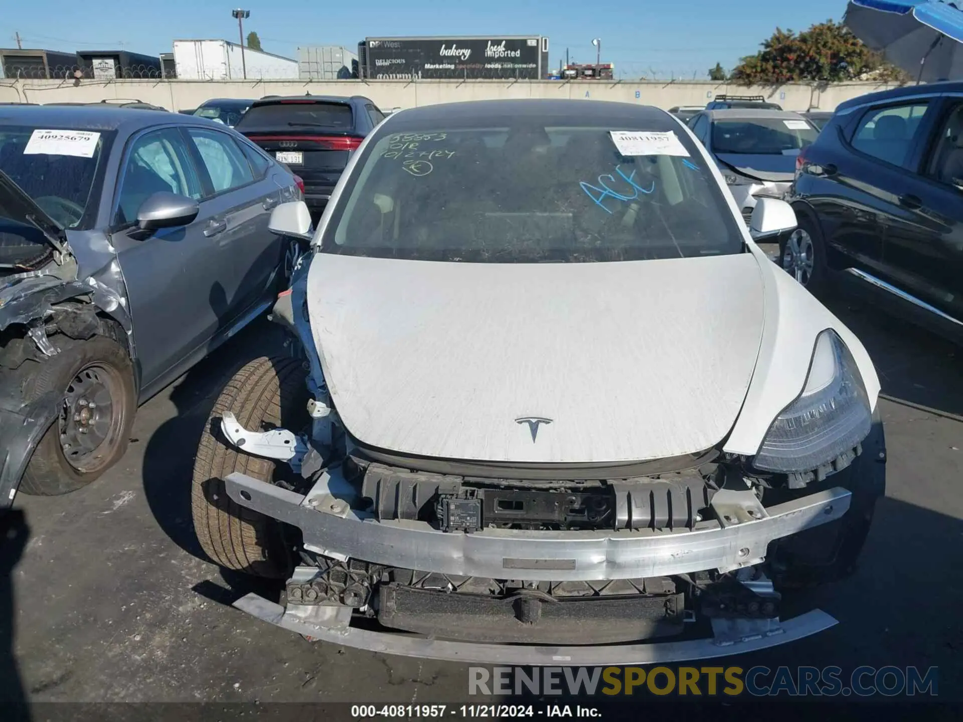 13 fotografías del automóvil dañado 5YJ3E1EBXLF665959 TESLA MODEL 3 2020