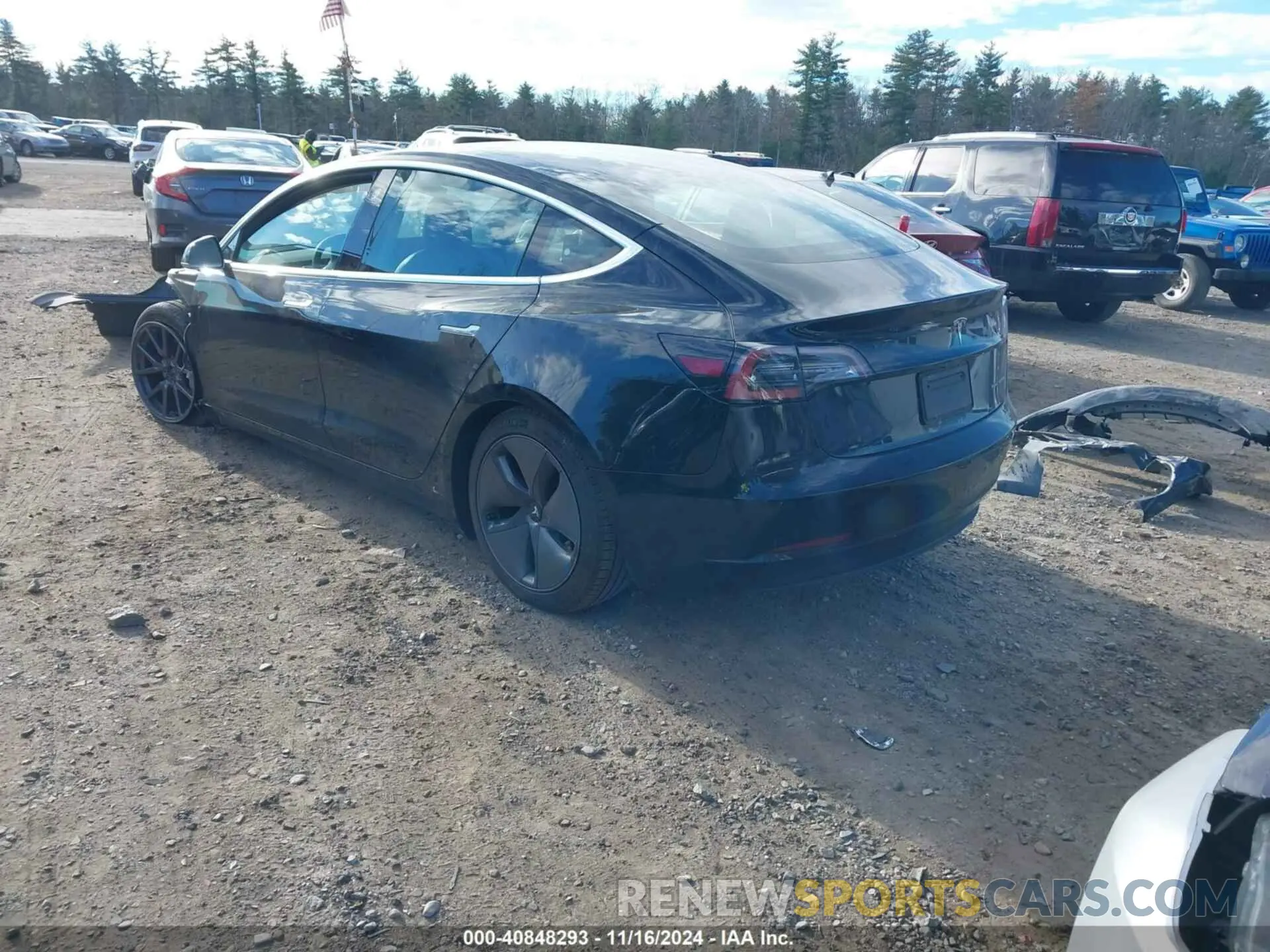 3 fotografías del automóvil dañado 5YJ3E1EBXLF764085 TESLA MODEL 3 2020
