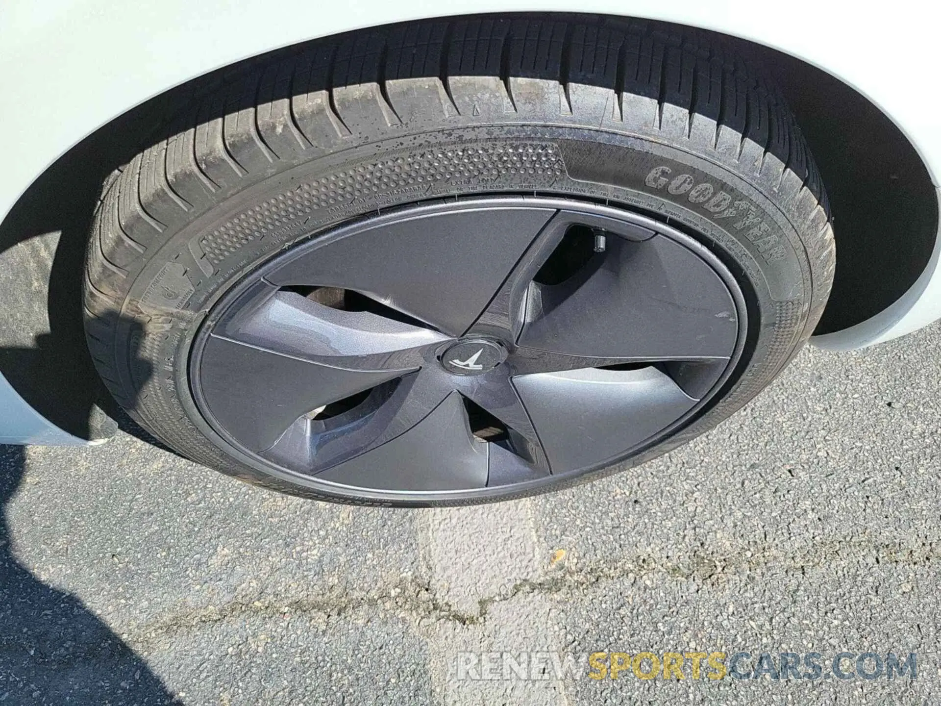 19 fotografías del automóvil dañado 5YJ3E1EBXLF795059 TESLA MODEL 3 2020