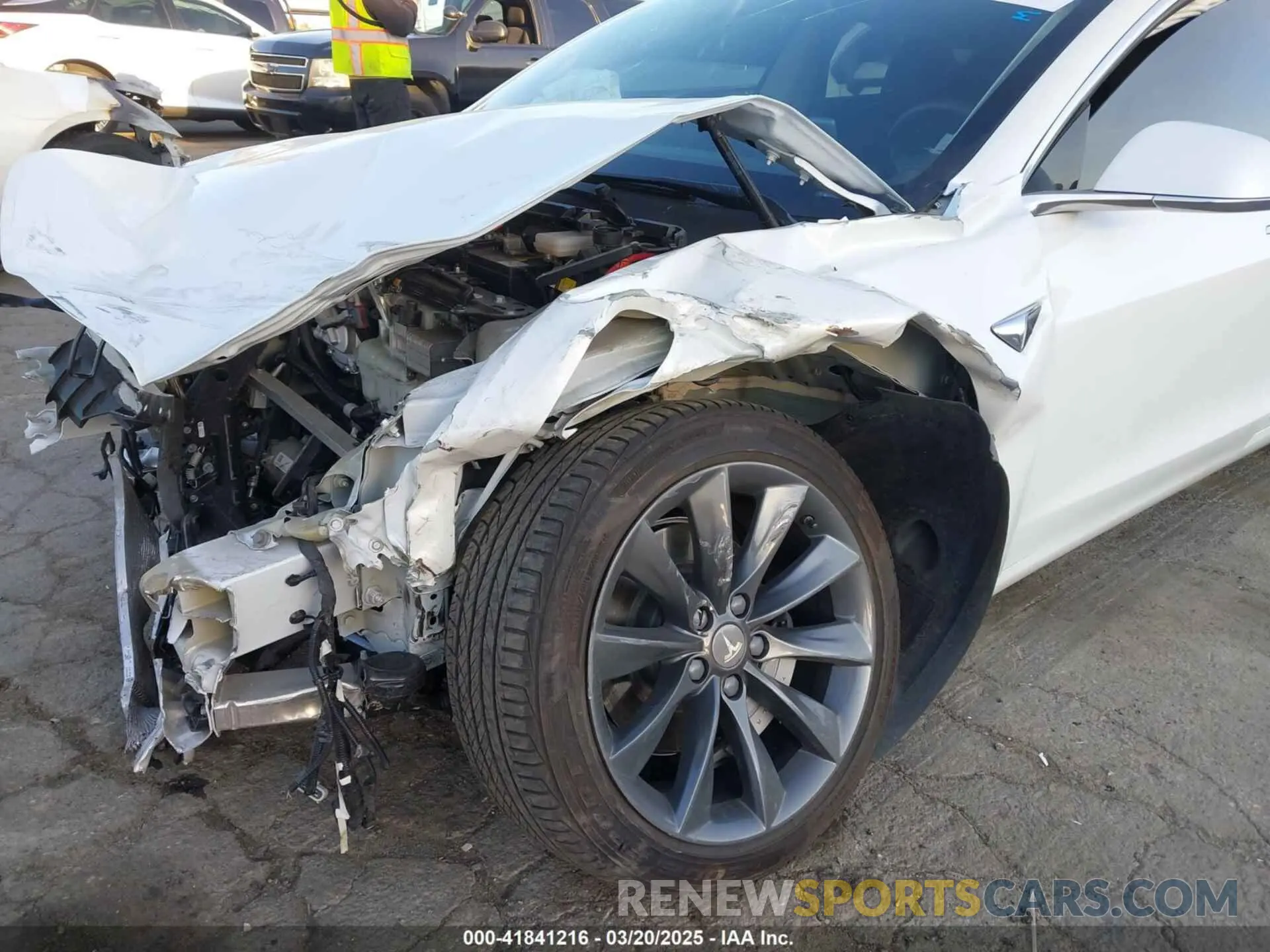 20 fotografías del automóvil dañado 5YJ3E1EC1LF602516 TESLA MODEL 3 2020