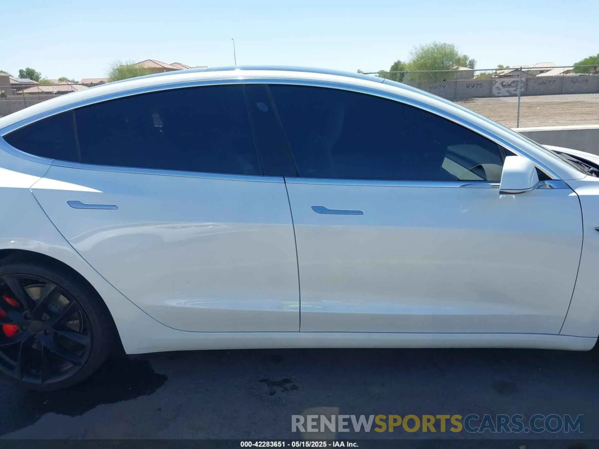 13 fotografías del automóvil dañado 5YJ3E1EC1LF719240 TESLA MODEL 3 2020