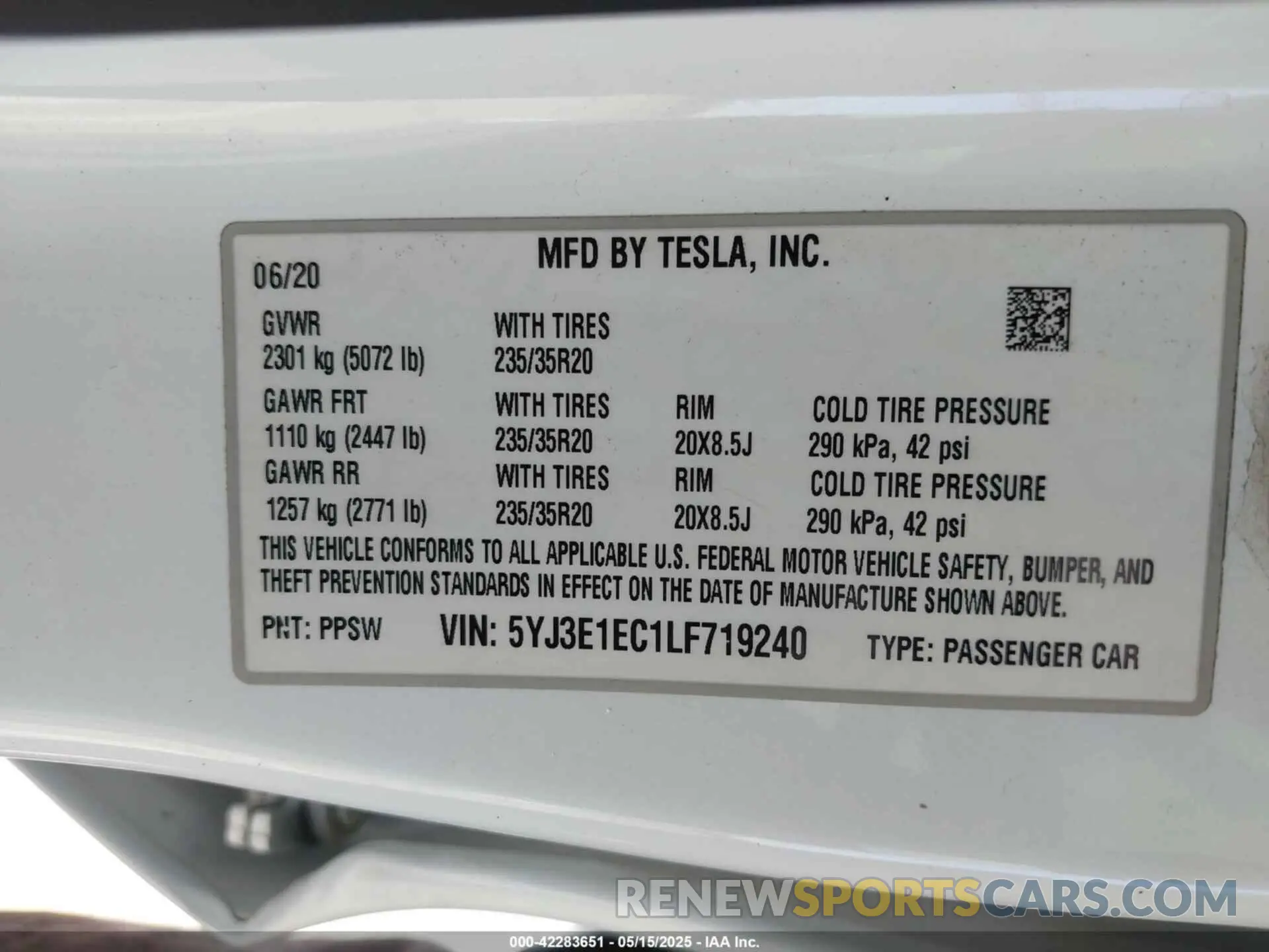 9 fotografías del automóvil dañado 5YJ3E1EC1LF719240 TESLA MODEL 3 2020