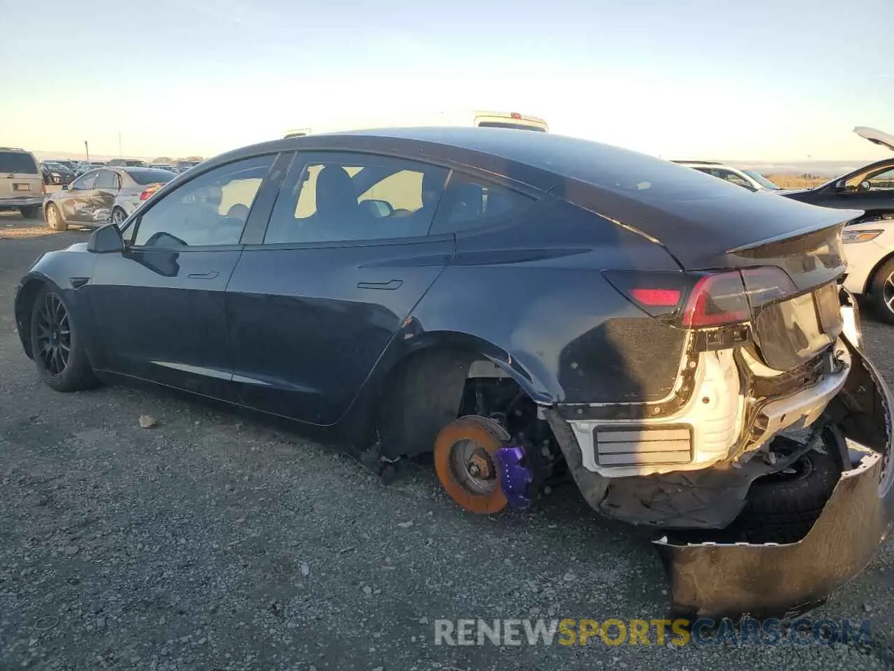 2 fotografías del automóvil dañado 5YJ3E1EC1LF719481 TESLA MODEL 3 2020