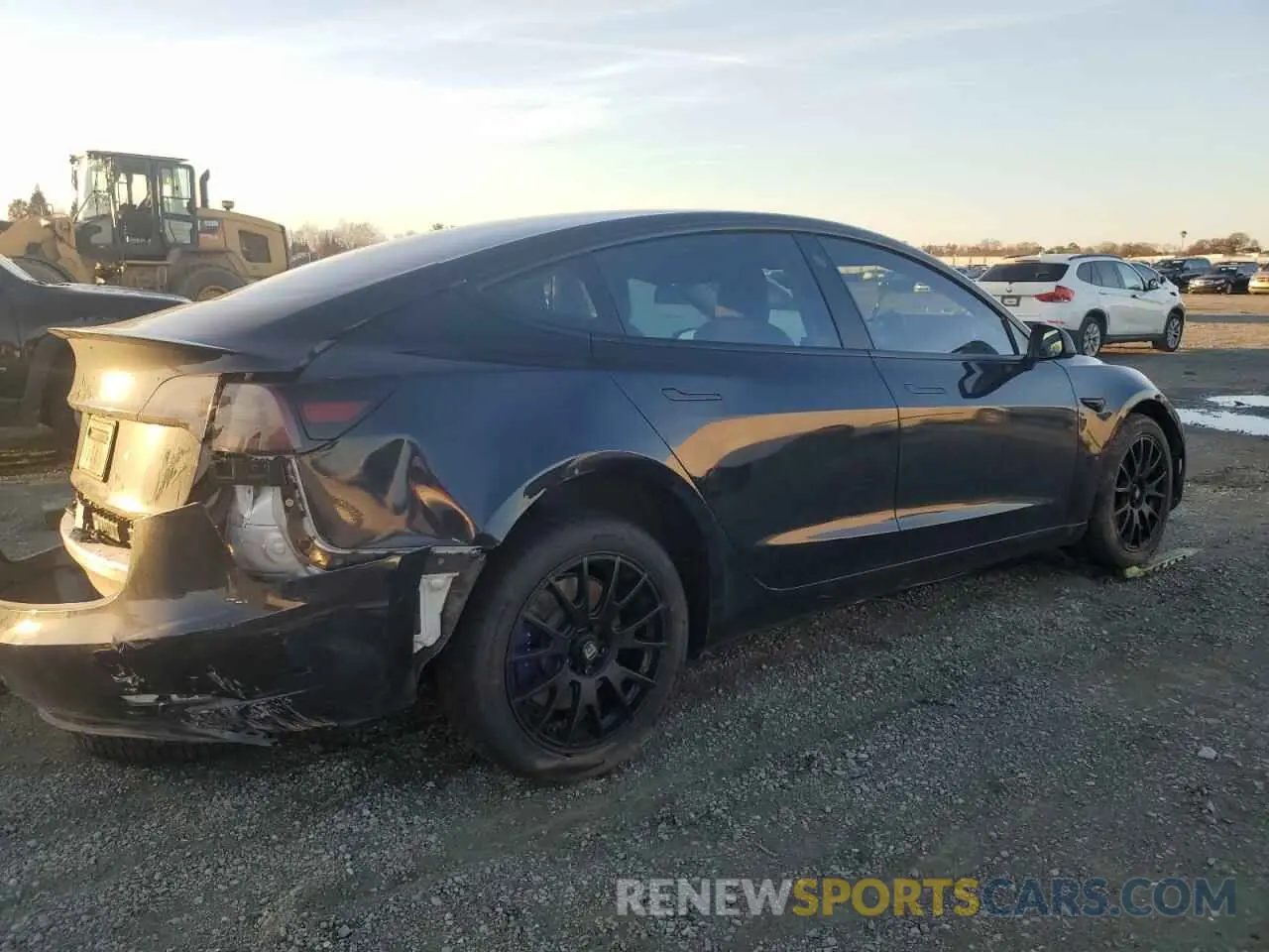3 fotografías del automóvil dañado 5YJ3E1EC1LF719481 TESLA MODEL 3 2020