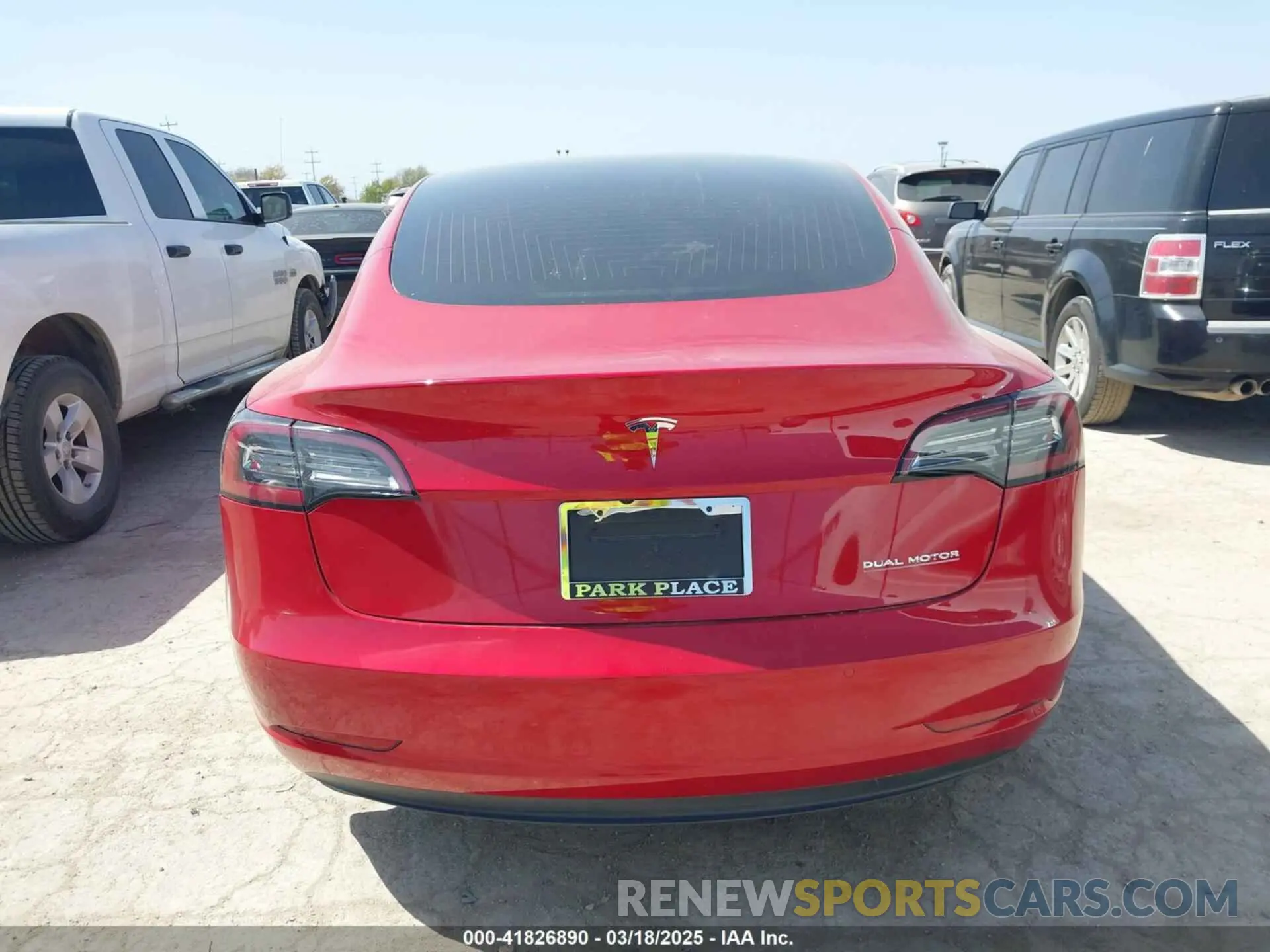 15 fotografías del automóvil dañado 5YJ3E1EC2LF647223 TESLA MODEL 3 2020