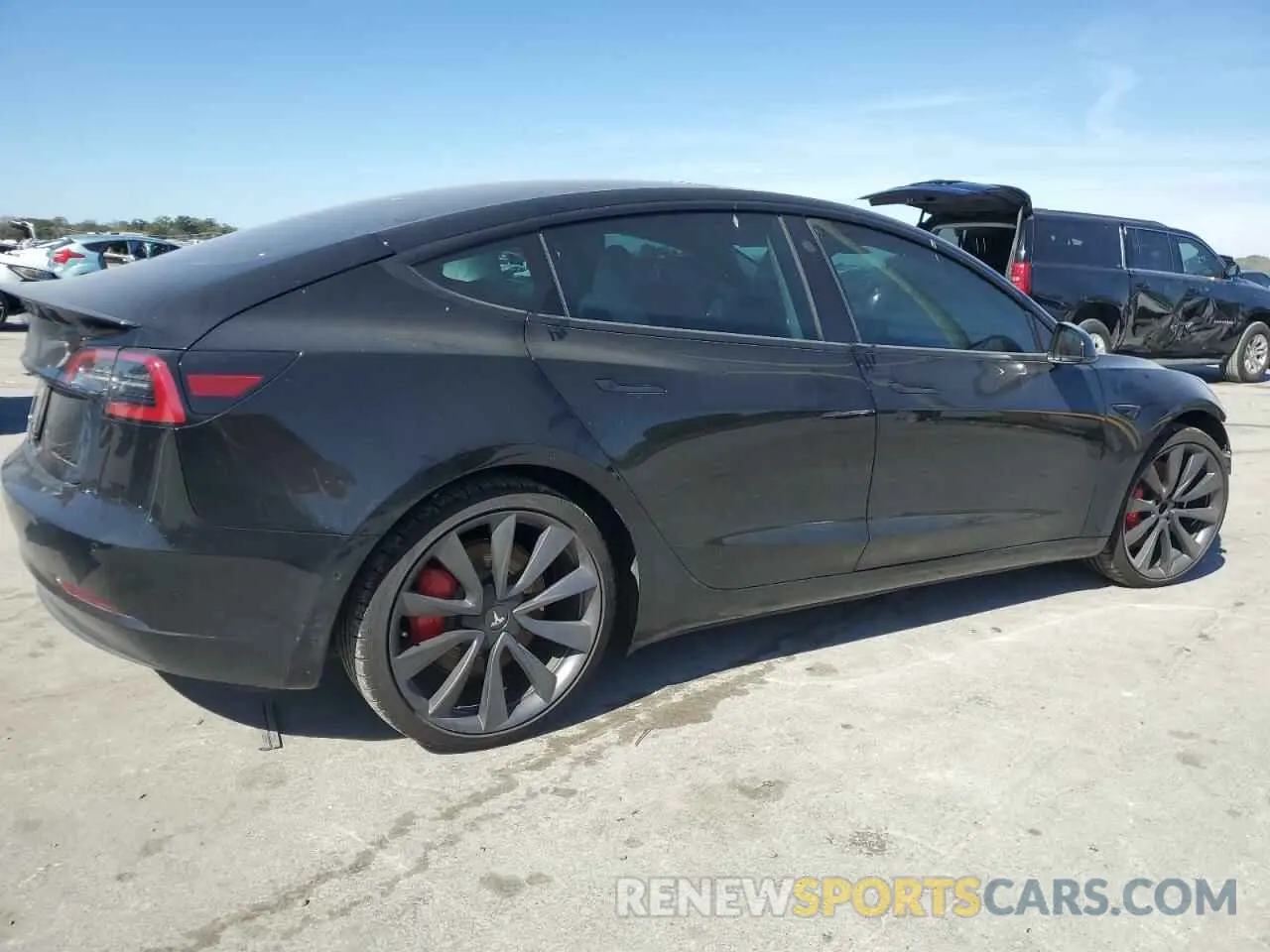 3 fotografías del automóvil dañado 5YJ3E1EC2LF742915 TESLA MODEL 3 2020