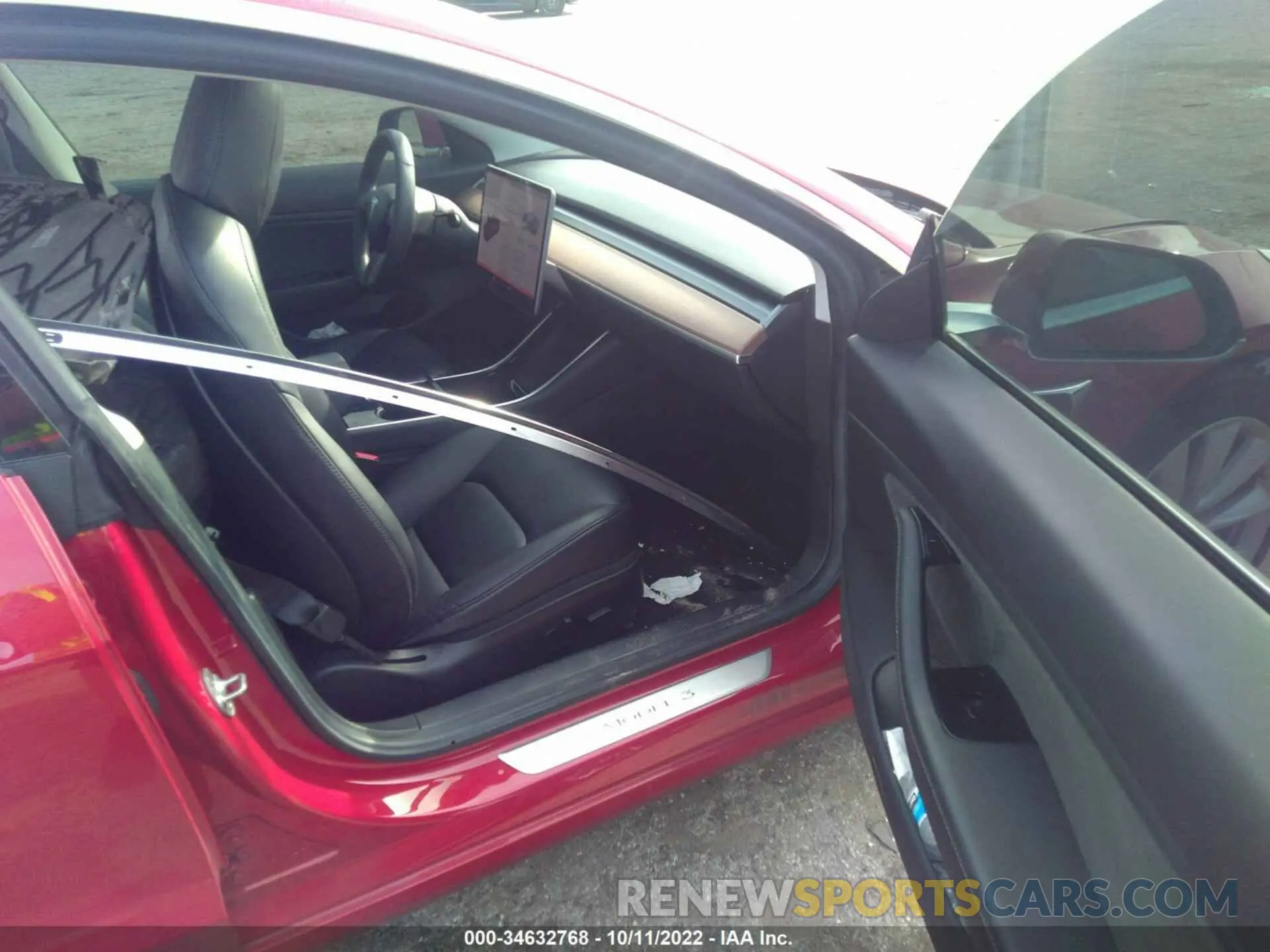 5 fotografías del automóvil dañado 5YJ3E1EC3LF586769 TESLA MODEL 3 2020
