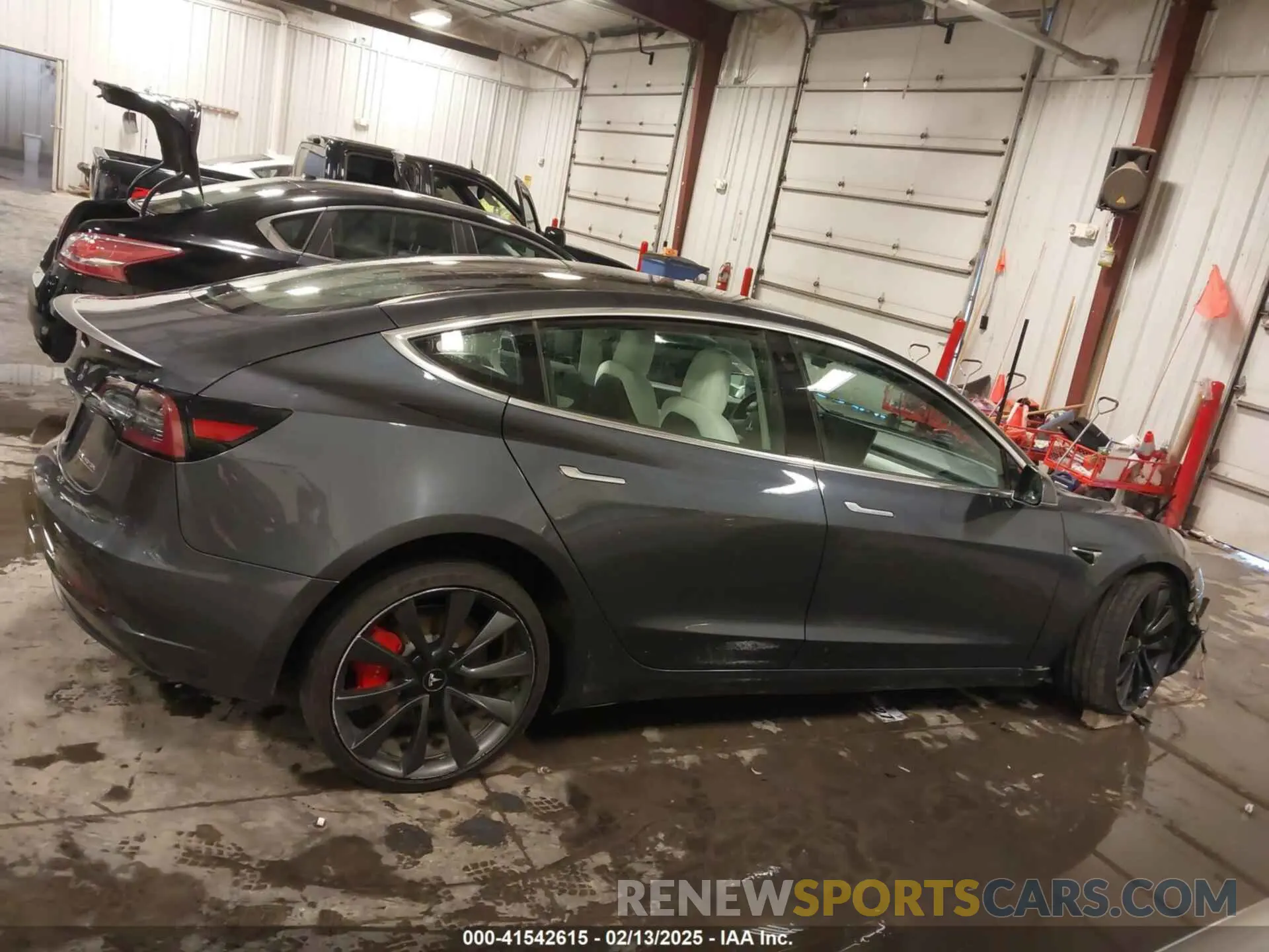 14 fotografías del automóvil dañado 5YJ3E1EC3LF641768 TESLA MODEL 3 2020