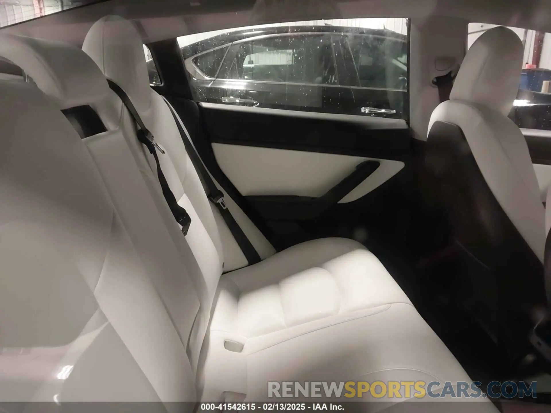 8 fotografías del automóvil dañado 5YJ3E1EC3LF641768 TESLA MODEL 3 2020