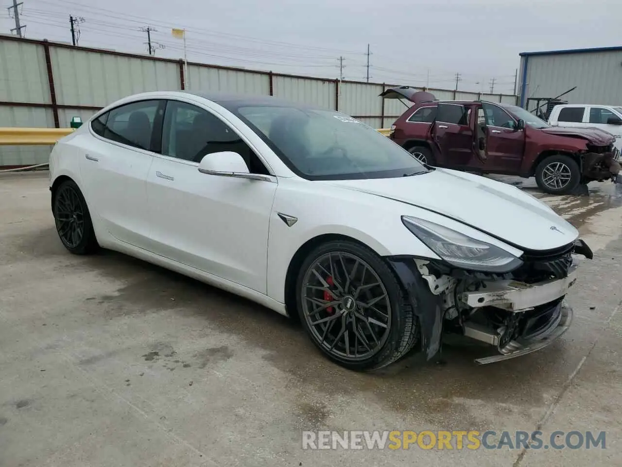 4 fotografías del automóvil dañado 5YJ3E1EC4LF624154 TESLA MODEL 3 2020