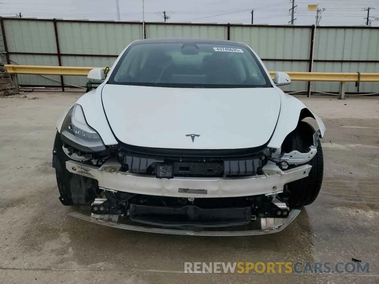 5 fotografías del automóvil dañado 5YJ3E1EC4LF624154 TESLA MODEL 3 2020
