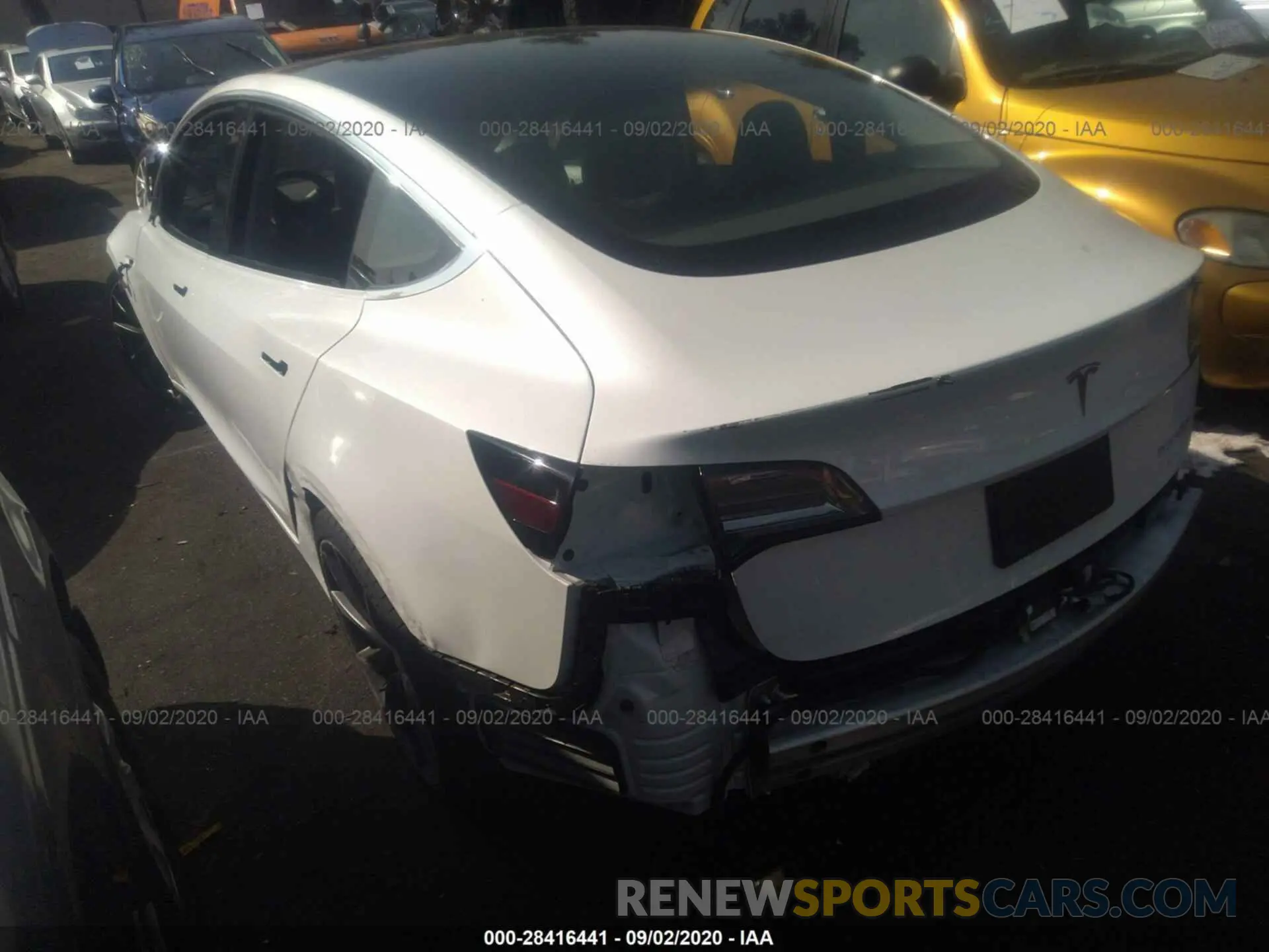 3 fotografías del automóvil dañado 5YJ3E1EC4LF641245 TESLA MODEL 3 2020
