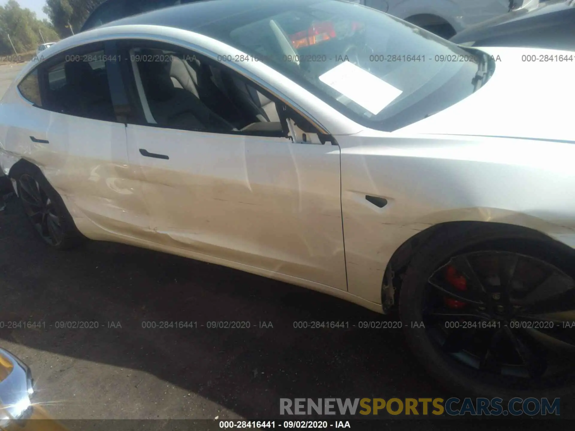 6 fotografías del automóvil dañado 5YJ3E1EC4LF641245 TESLA MODEL 3 2020