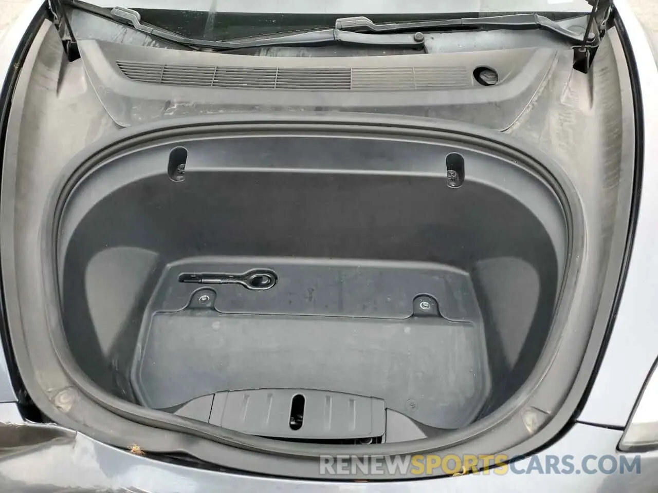 11 fotografías del automóvil dañado 5YJ3E1EC4LF646946 TESLA MODEL 3 2020