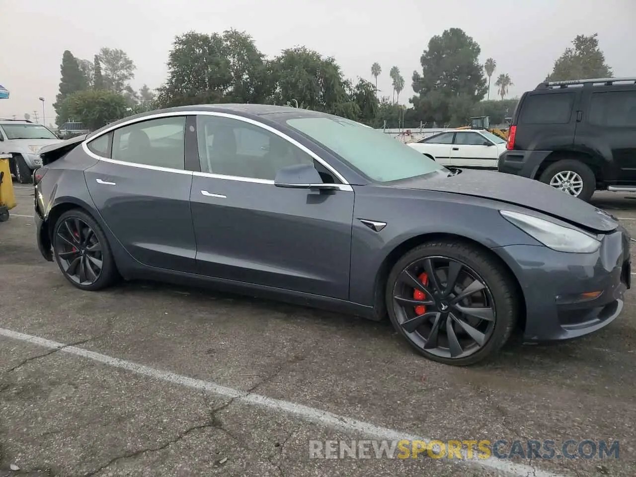 4 fotografías del automóvil dañado 5YJ3E1EC4LF646946 TESLA MODEL 3 2020