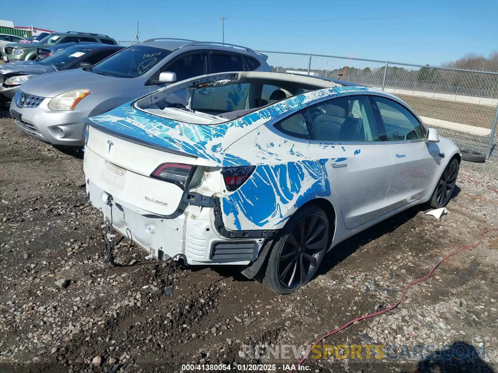 4 fotografías del automóvil dañado 5YJ3E1EC4LF714176 TESLA MODEL 3 2020