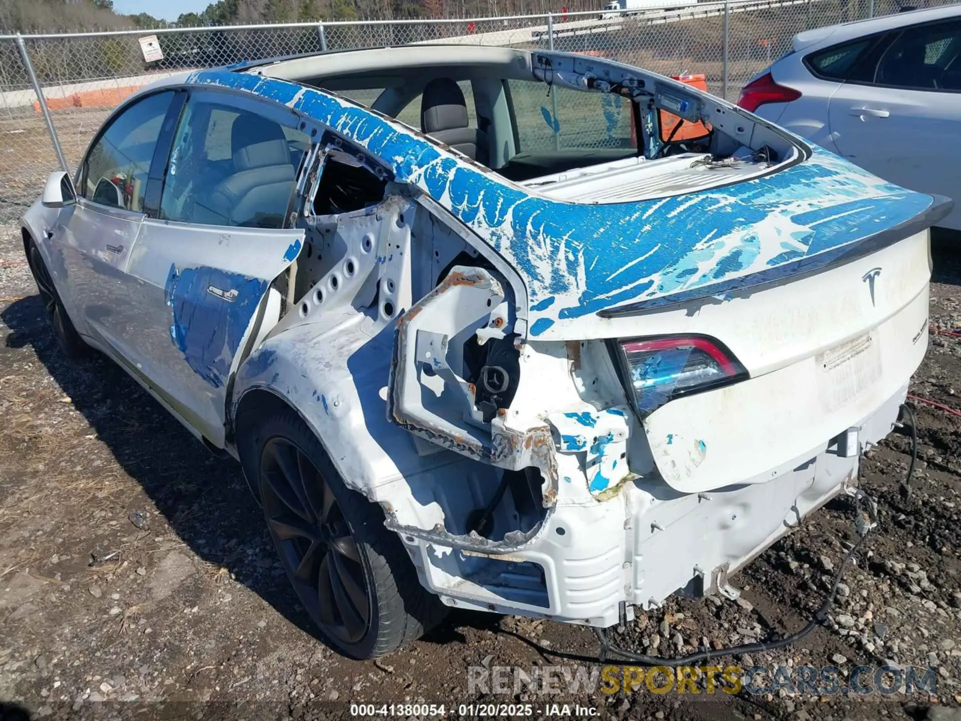 6 fotografías del automóvil dañado 5YJ3E1EC4LF714176 TESLA MODEL 3 2020