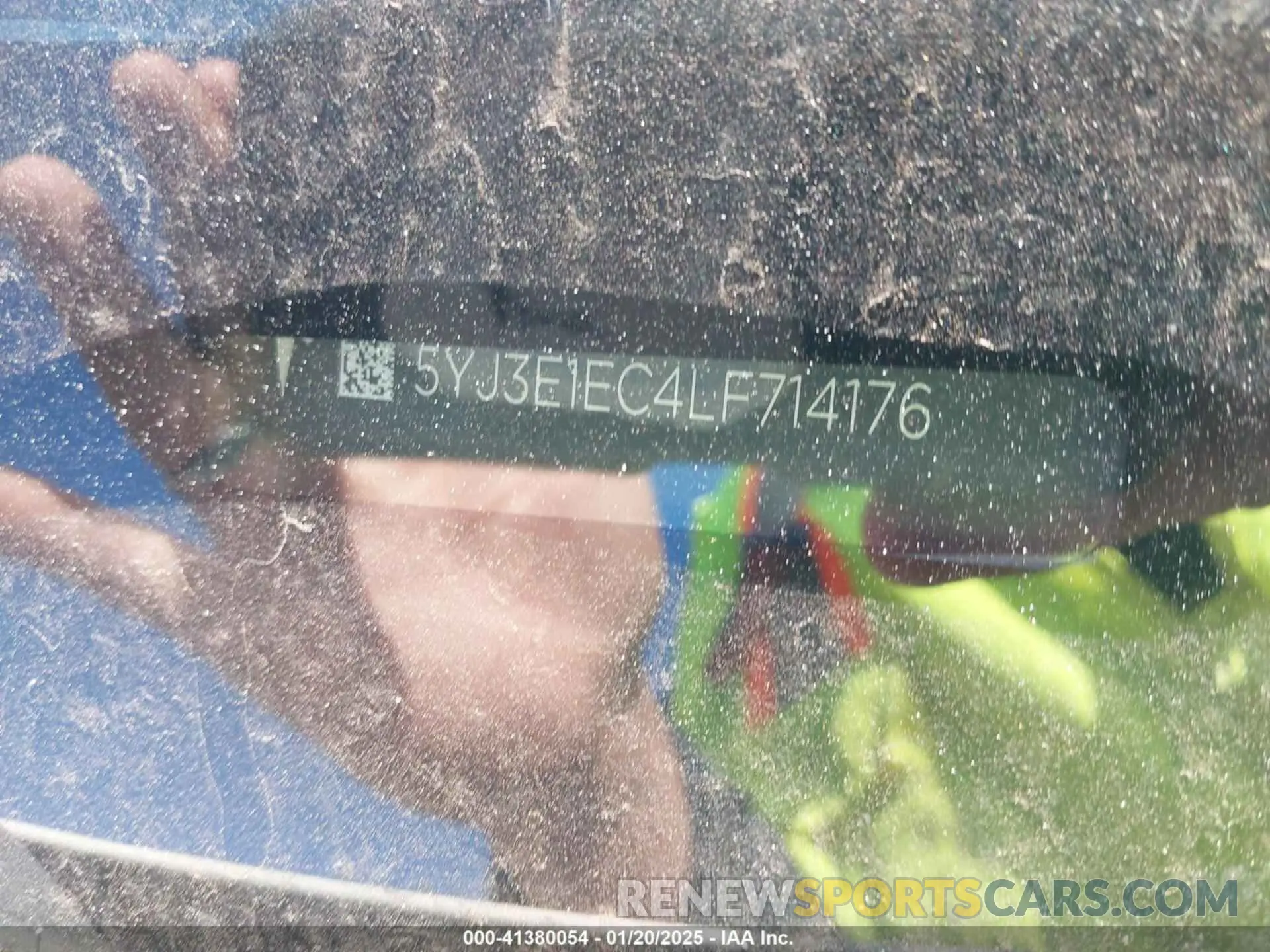 9 fotografías del automóvil dañado 5YJ3E1EC4LF714176 TESLA MODEL 3 2020