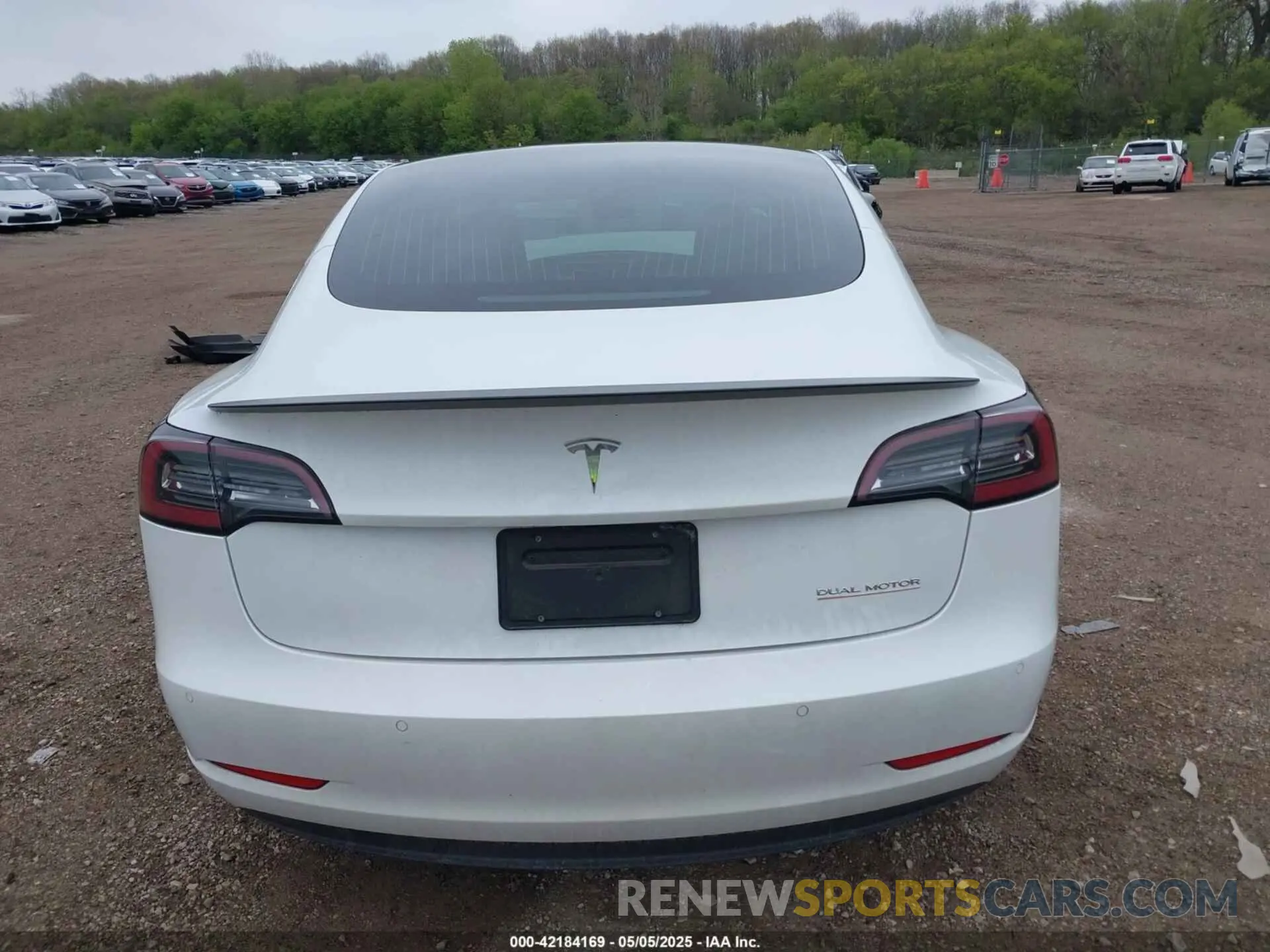 16 fotografías del automóvil dañado 5YJ3E1EC4LF719149 TESLA MODEL 3 2020