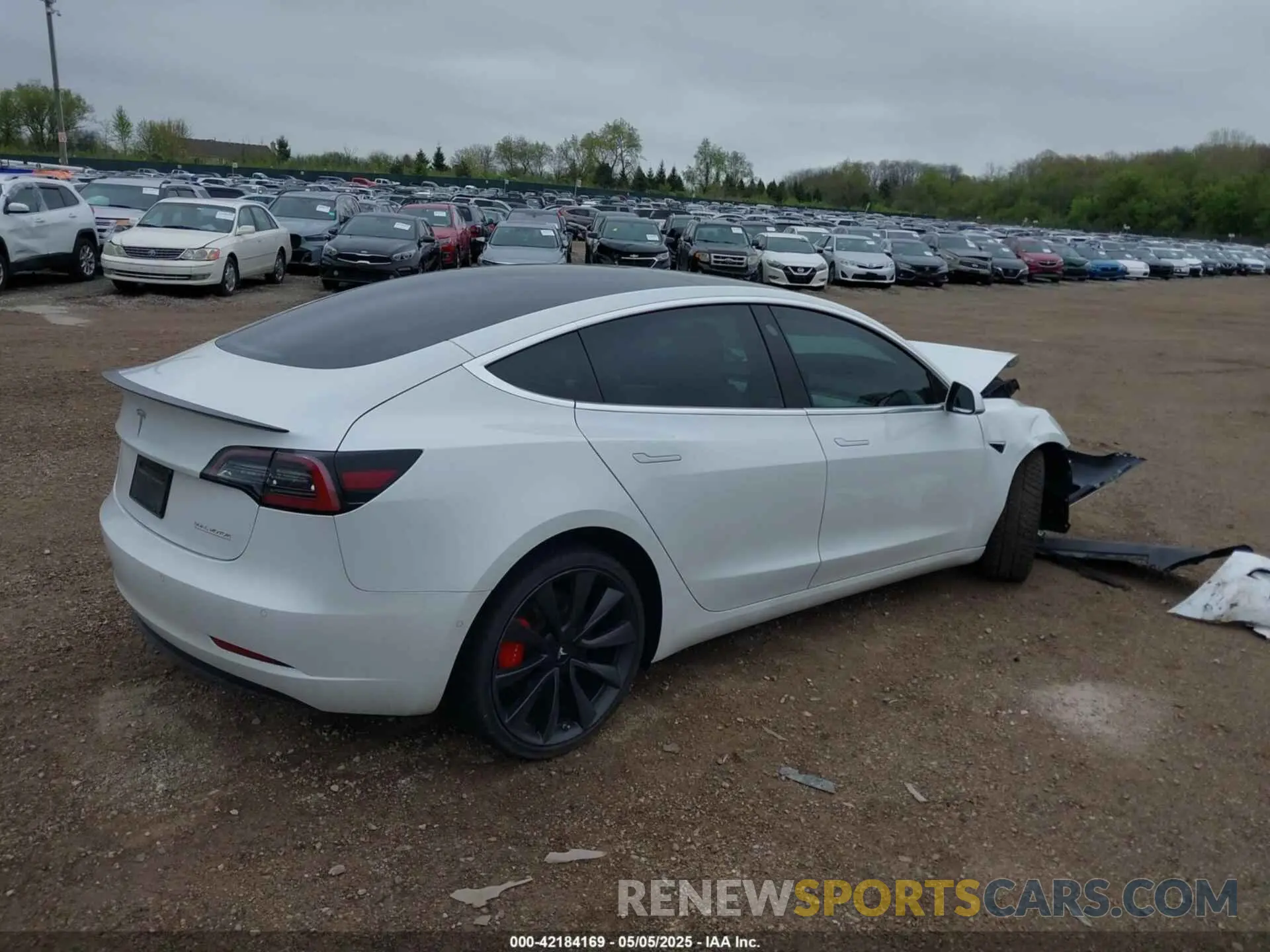 4 fotografías del automóvil dañado 5YJ3E1EC4LF719149 TESLA MODEL 3 2020