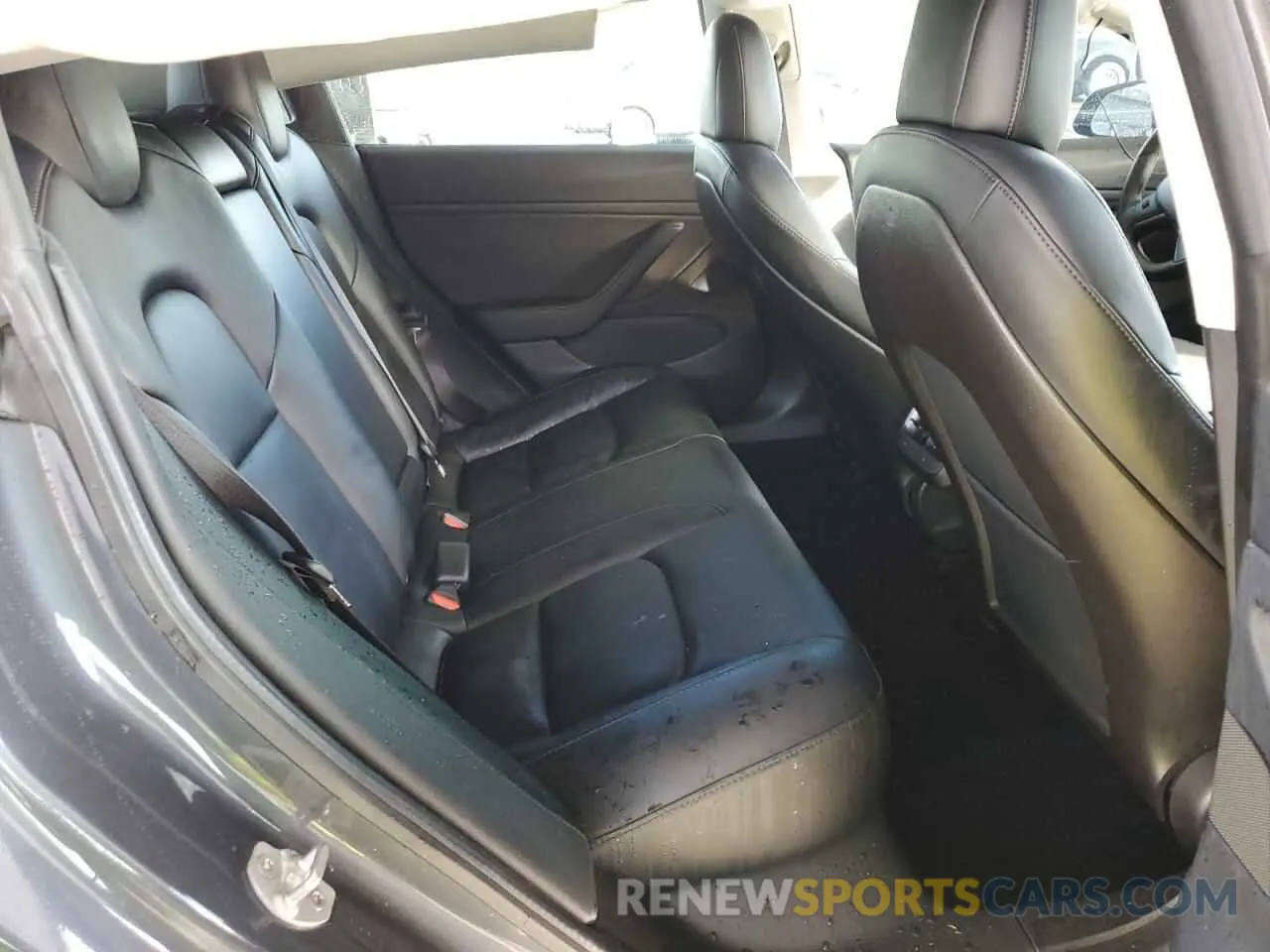 10 fotografías del automóvil dañado 5YJ3E1EC4LF746884 TESLA MODEL 3 2020