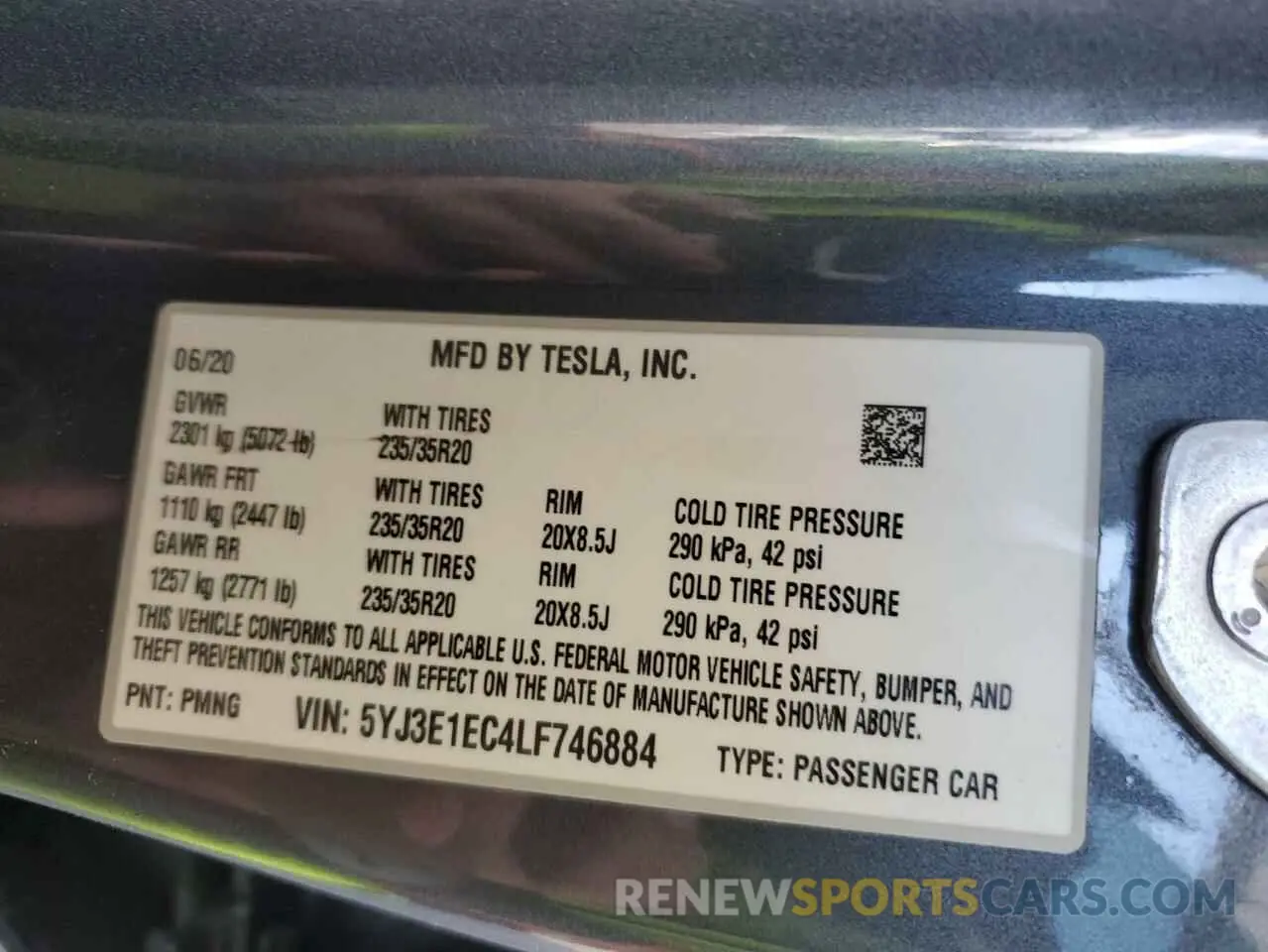 13 fotografías del automóvil dañado 5YJ3E1EC4LF746884 TESLA MODEL 3 2020
