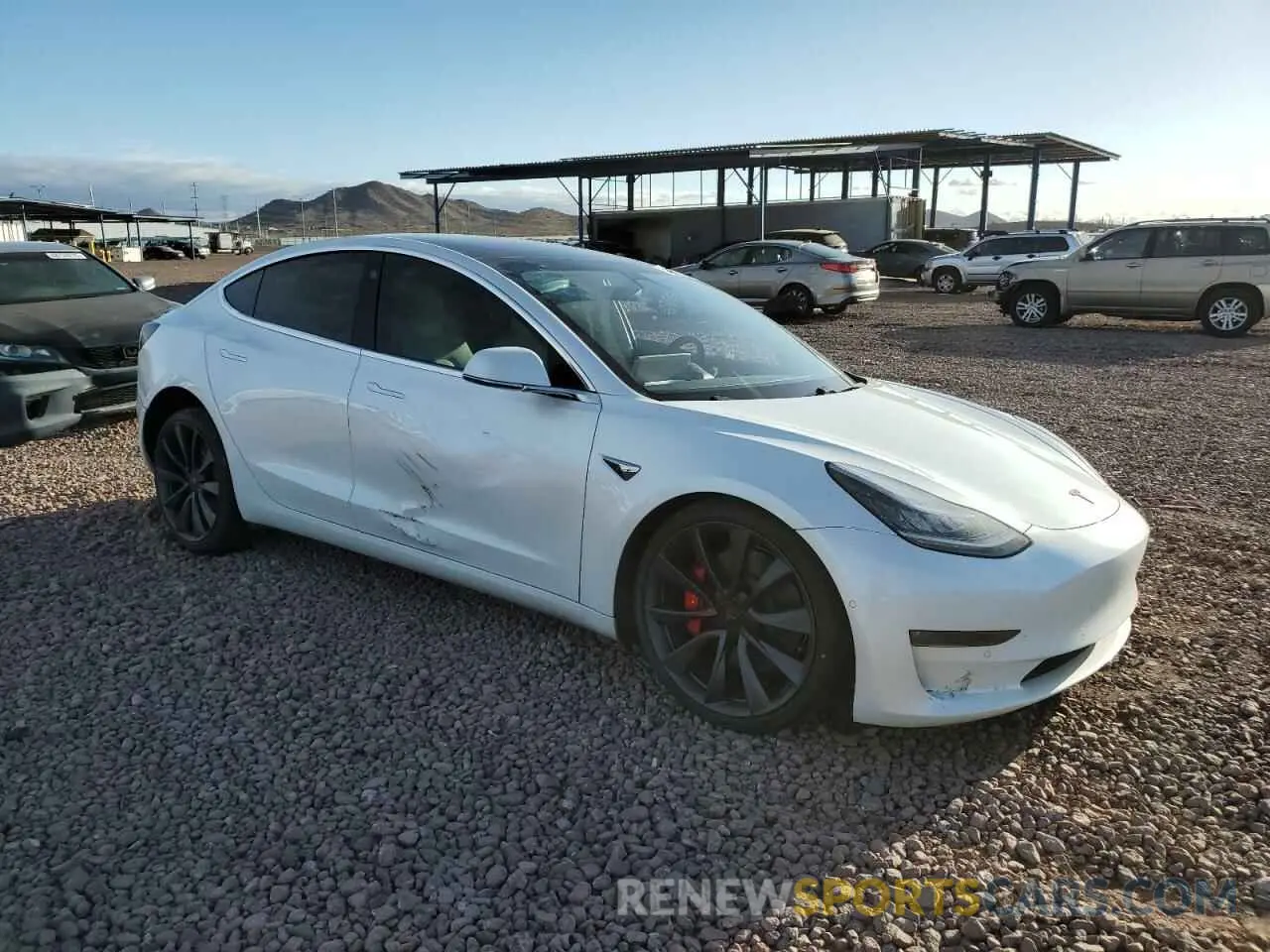 4 fotografías del automóvil dañado 5YJ3E1EC5LF624809 TESLA MODEL 3 2020