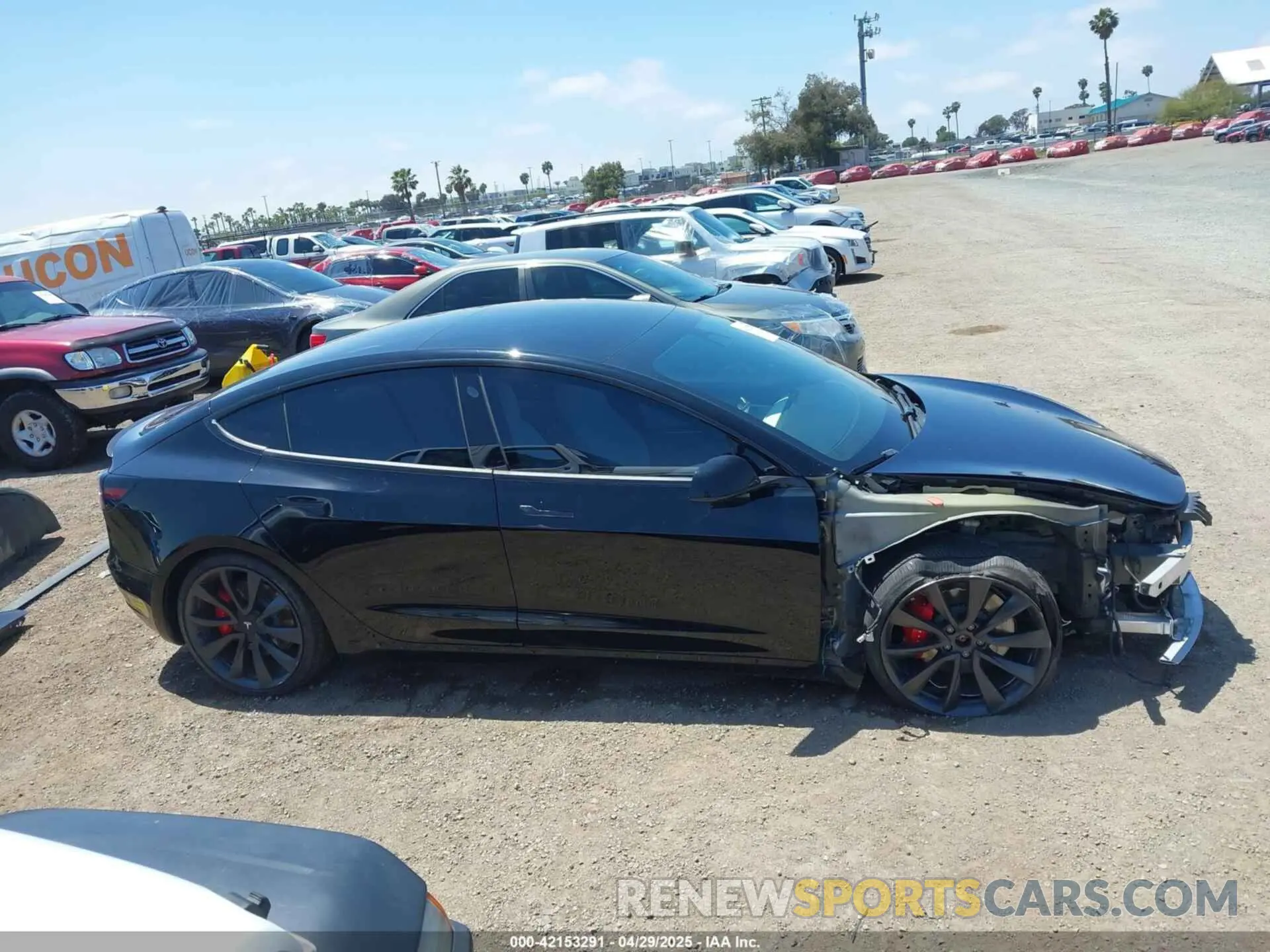 14 fotografías del automóvil dañado 5YJ3E1EC5LF641593 TESLA MODEL 3 2020