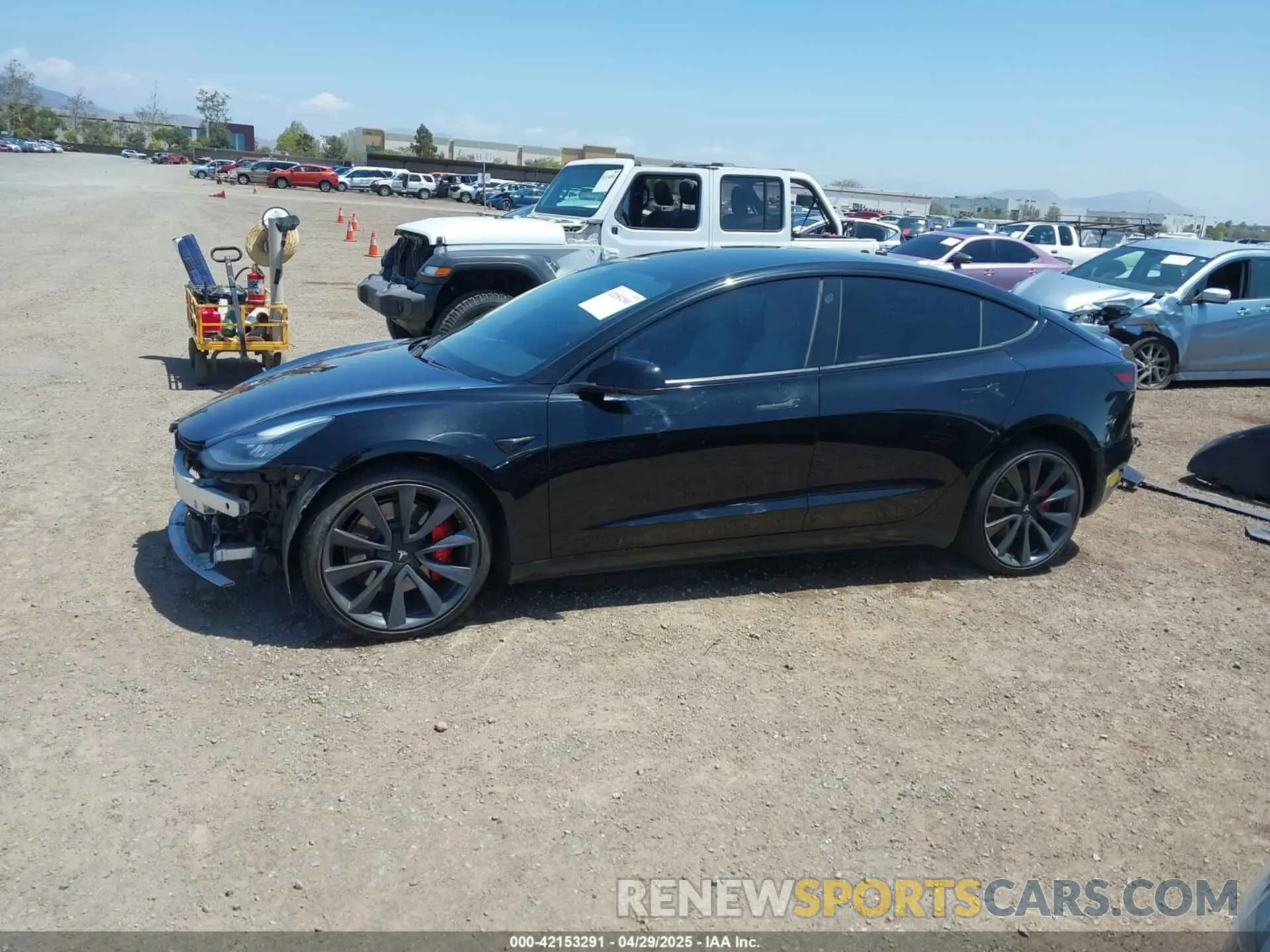 15 fotografías del automóvil dañado 5YJ3E1EC5LF641593 TESLA MODEL 3 2020