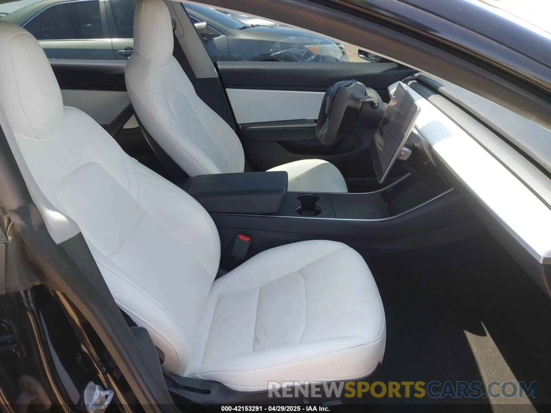 5 fotografías del automóvil dañado 5YJ3E1EC5LF641593 TESLA MODEL 3 2020