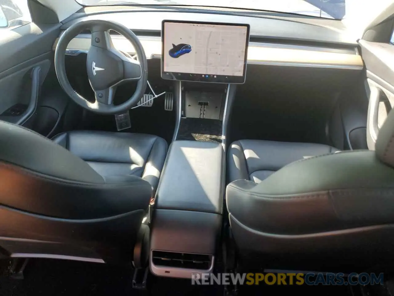 8 fotografías del automóvil dañado 5YJ3E1EC5LF647085 TESLA MODEL 3 2020