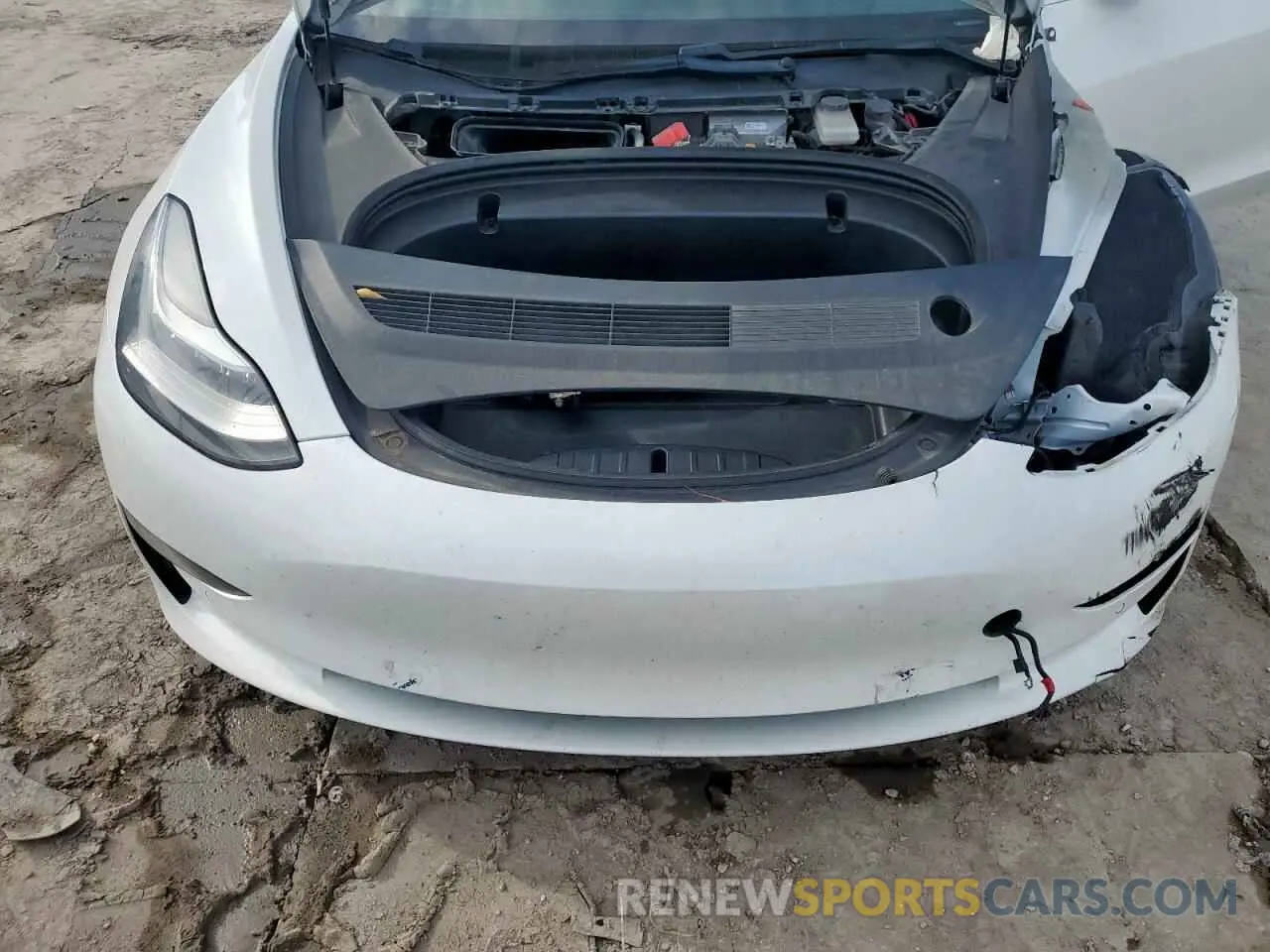11 fotografías del automóvil dañado 5YJ3E1EC6LF714177 TESLA MODEL 3 2020