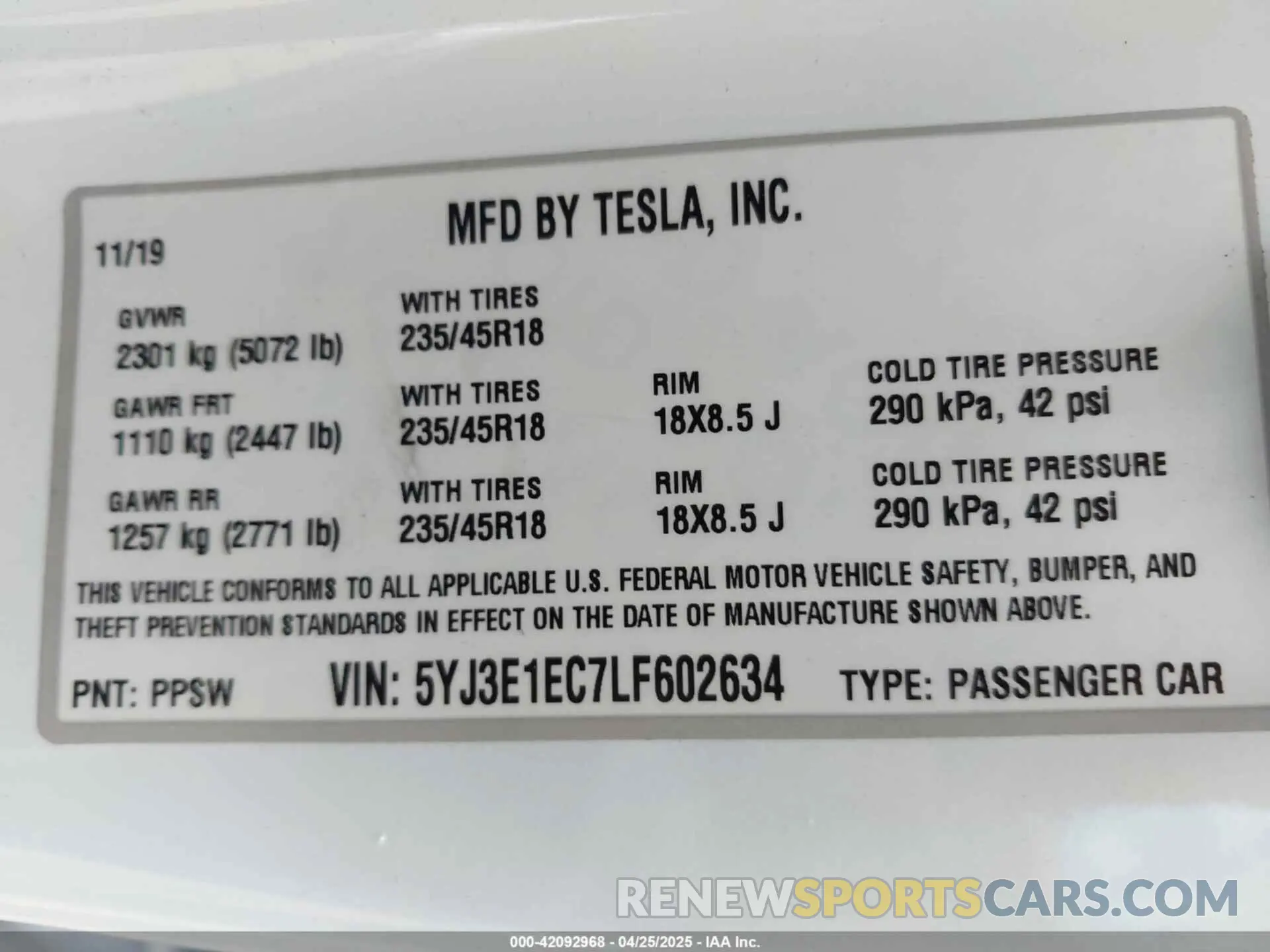 9 fotografías del automóvil dañado 5YJ3E1EC7LF602634 TESLA MODEL 3 2020