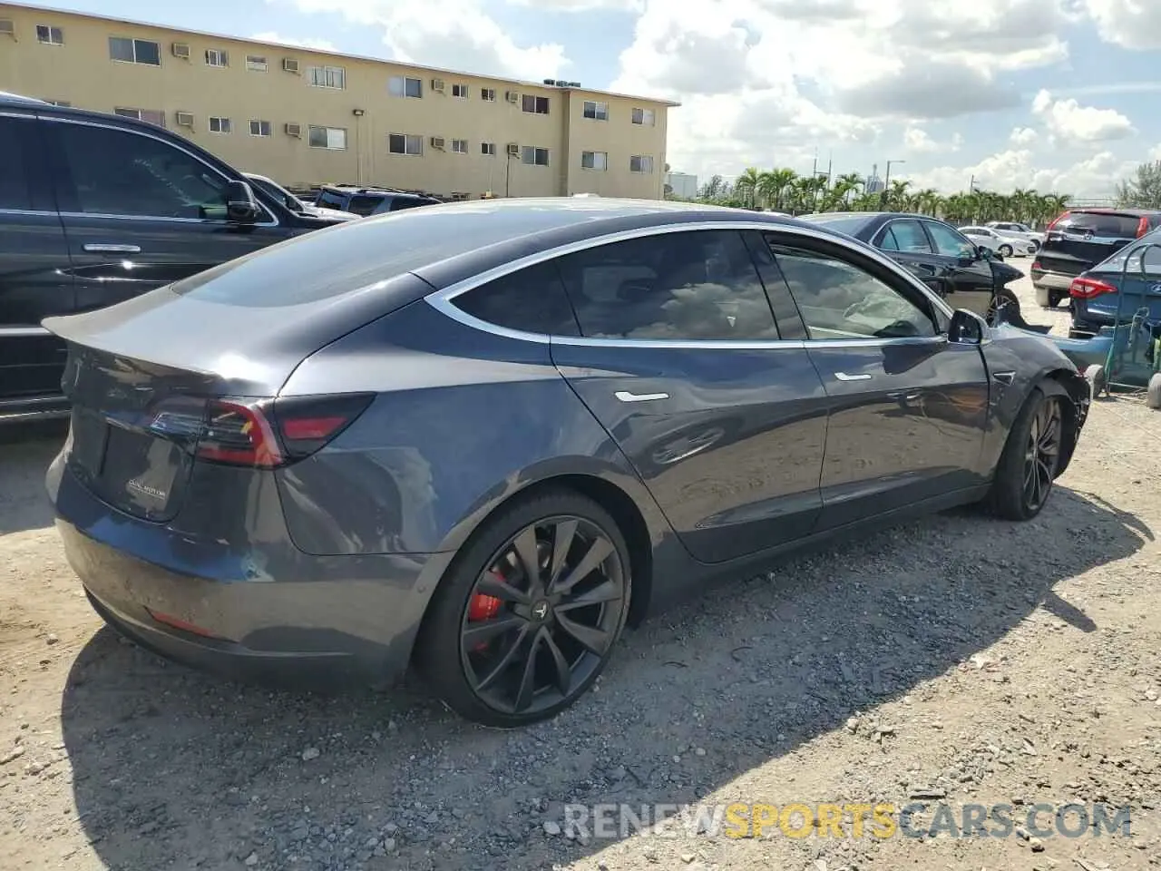 3 fotografías del automóvil dañado 5YJ3E1EC7LF646844 TESLA MODEL 3 2020