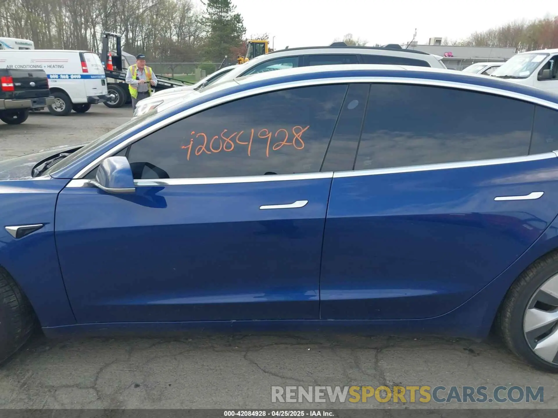 14 fotografías del automóvil dañado 5YJ3E1EC7LF784223 TESLA MODEL 3 2020