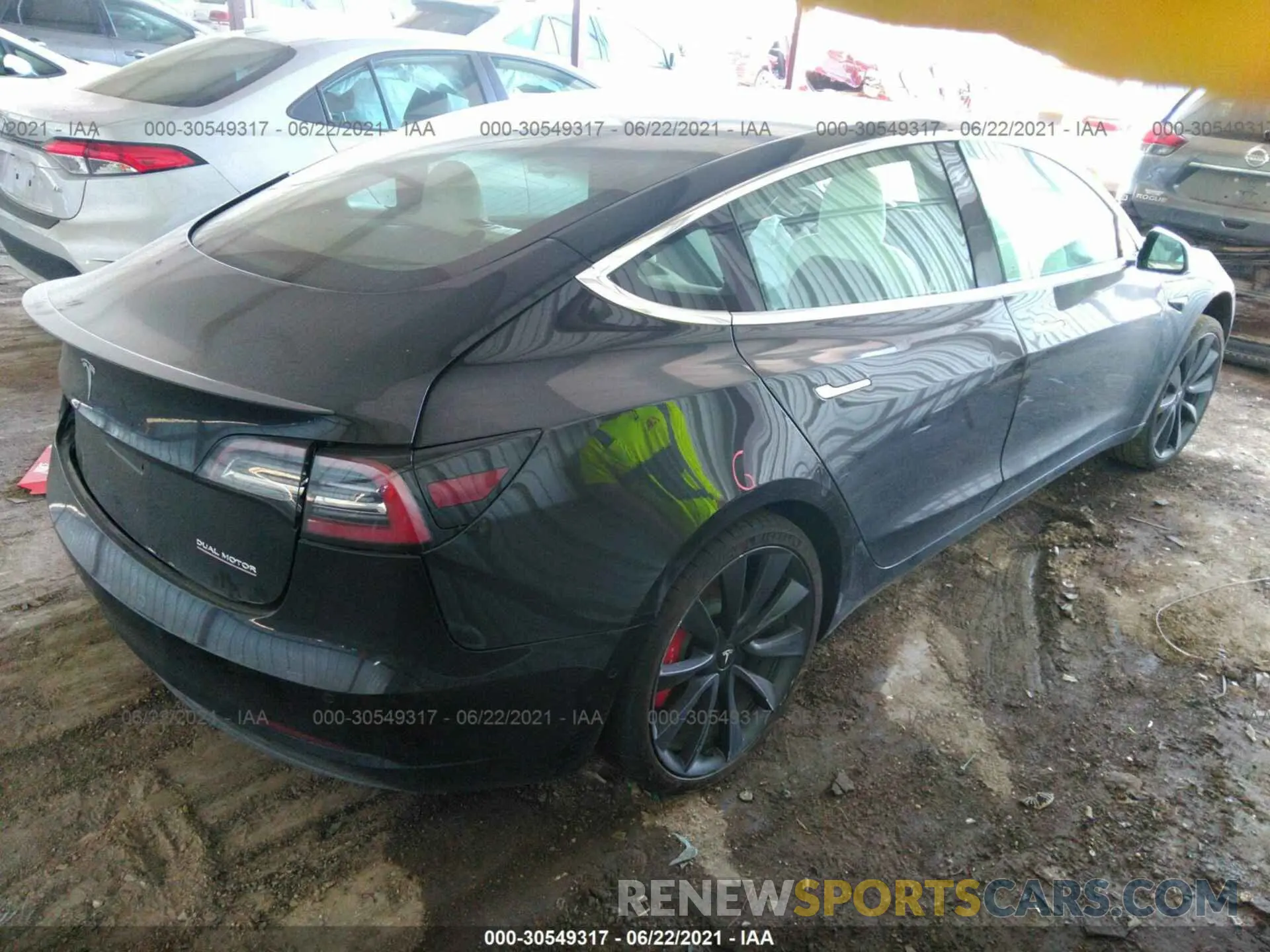 4 fotografías del automóvil dañado 5YJ3E1EC7LF796419 TESLA MODEL 3 2020