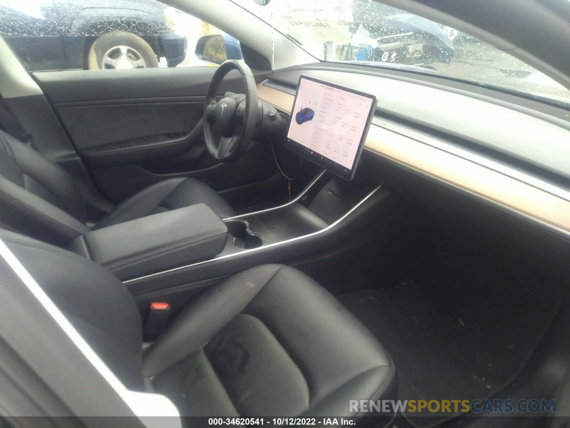 5 fotografías del automóvil dañado 5YJ3E1EC9LF586551 TESLA MODEL 3 2020