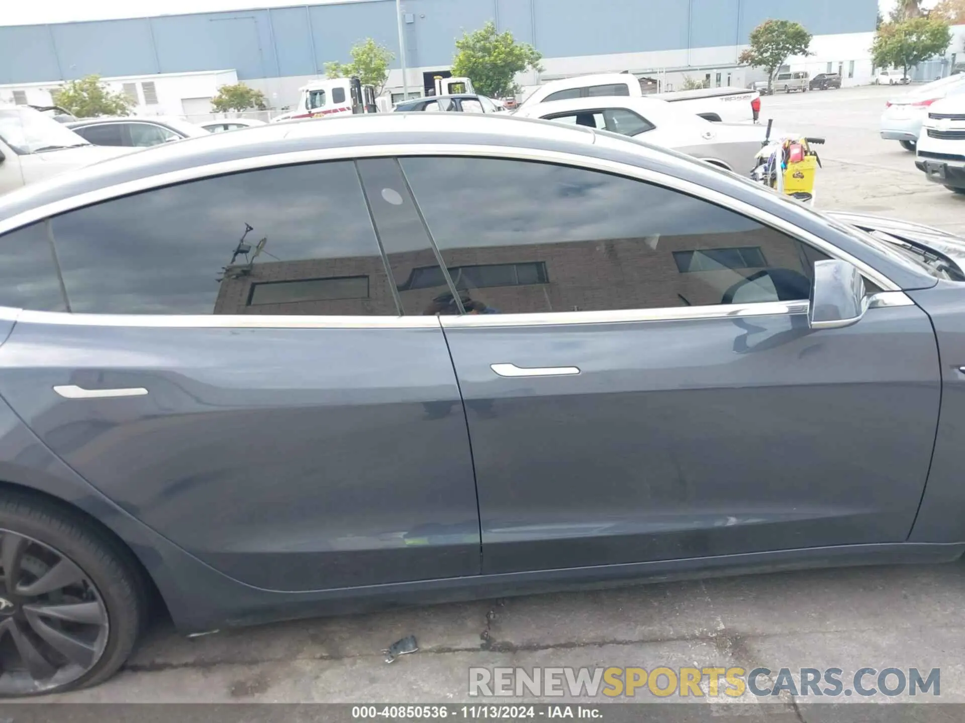 12 fotografías del automóvil dañado 5YJ3E1EC9LF641774 TESLA MODEL 3 2020