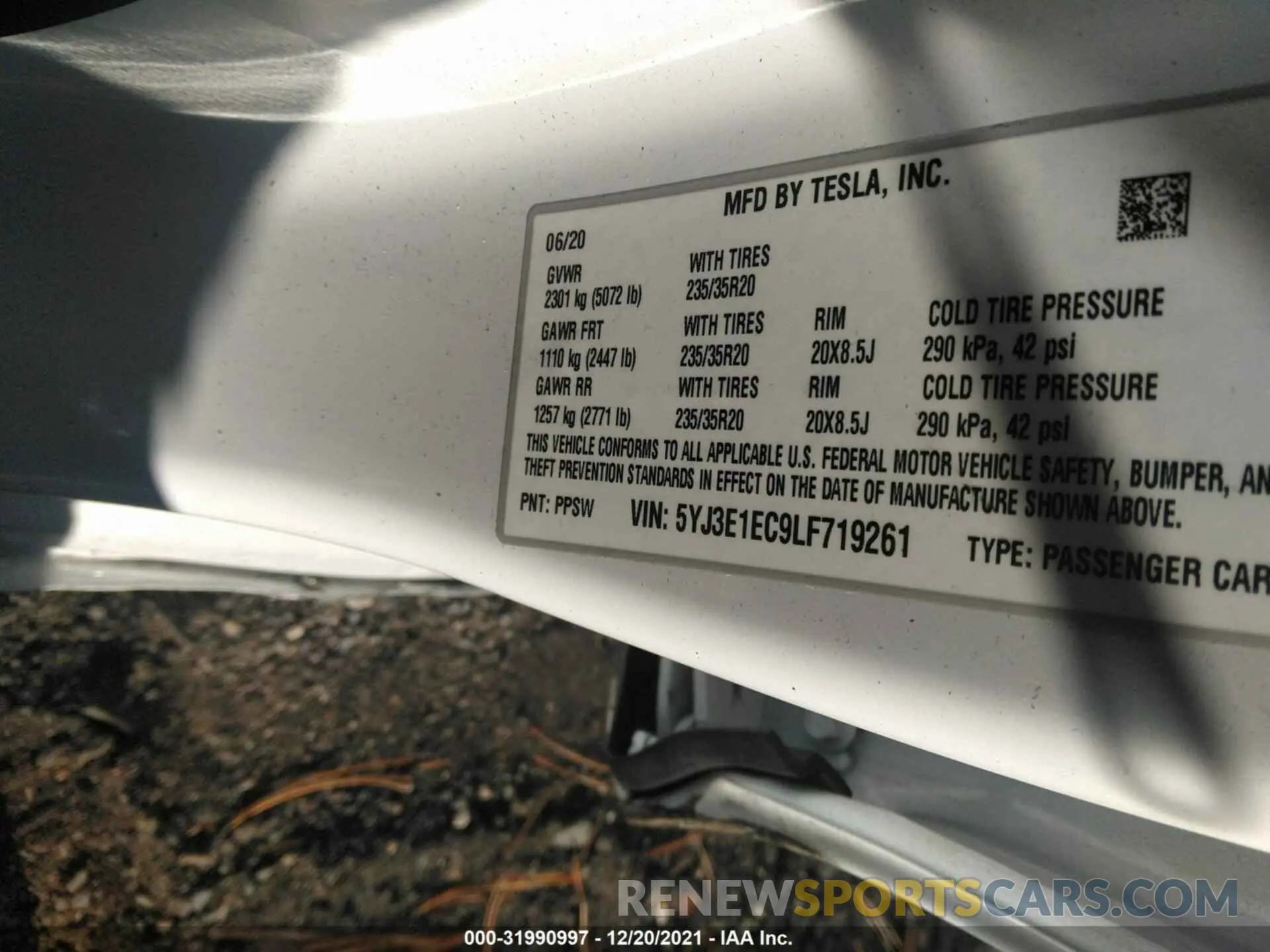 9 fotografías del automóvil dañado 5YJ3E1EC9LF719261 TESLA MODEL 3 2020