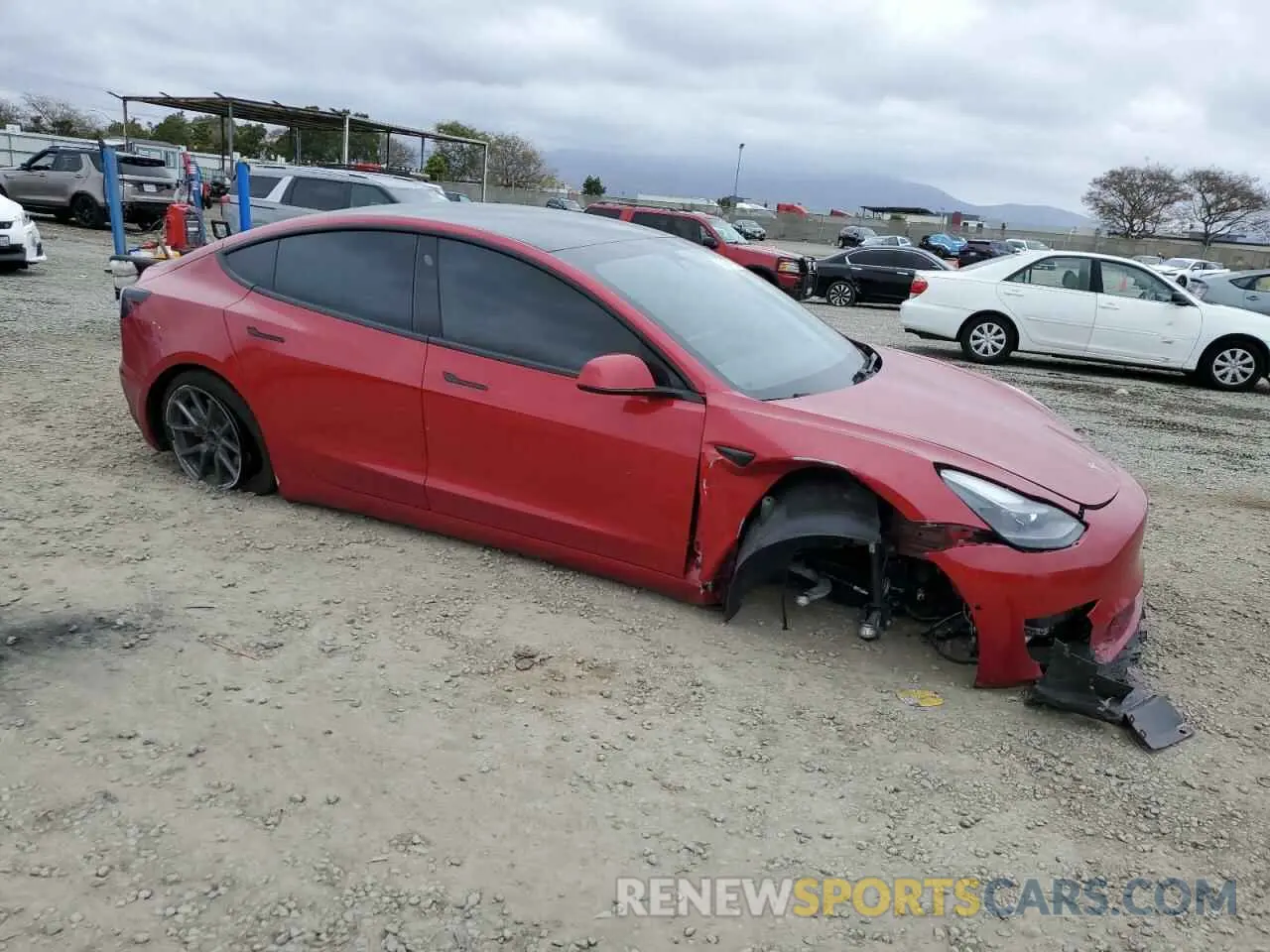 4 fotografías del automóvil dañado 5YJ3E1EA0MF009522 TESLA MODEL 3 2021