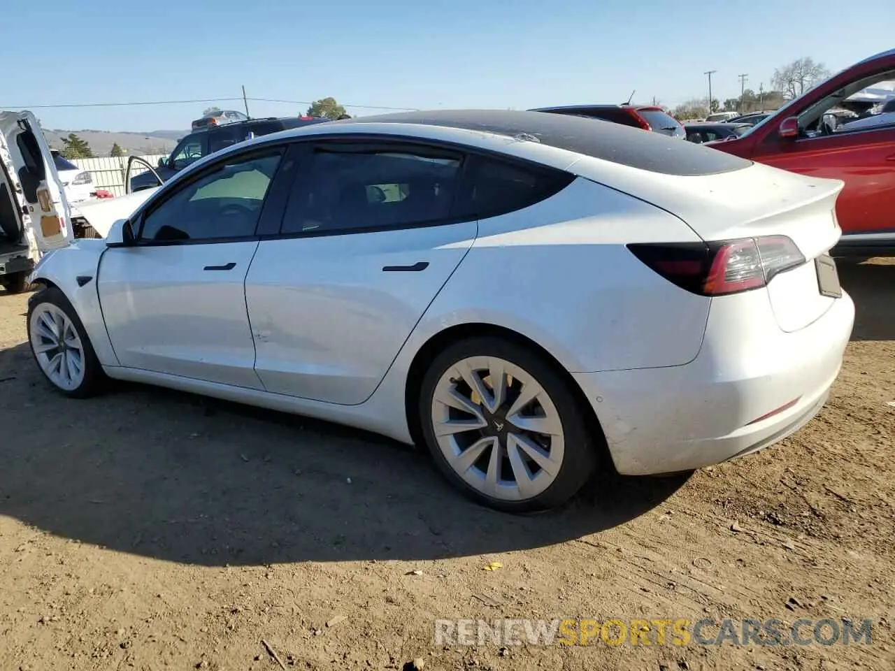 2 fotografías del automóvil dañado 5YJ3E1EA0MF017765 TESLA MODEL 3 2021