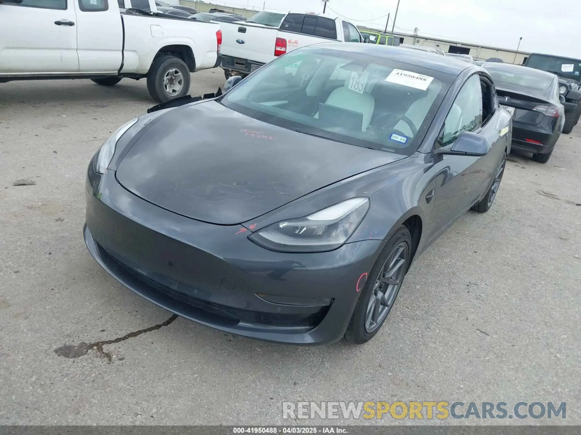 2 fotografías del automóvil dañado 5YJ3E1EA0MF031987 TESLA MODEL 3 2021