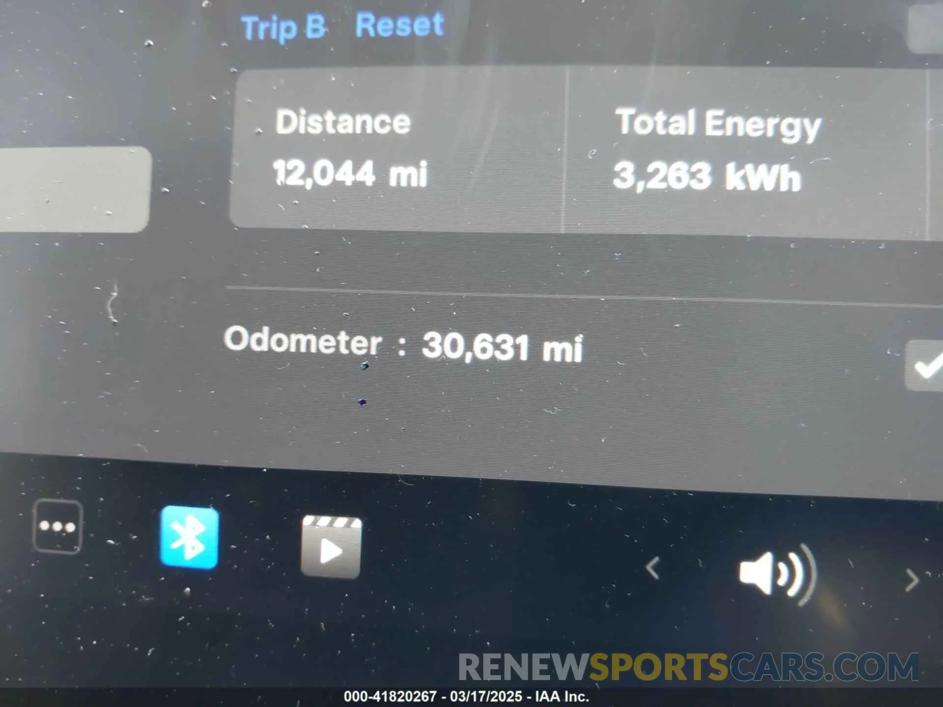 15 fotografías del automóvil dañado 5YJ3E1EA0MF062074 TESLA MODEL 3 2021