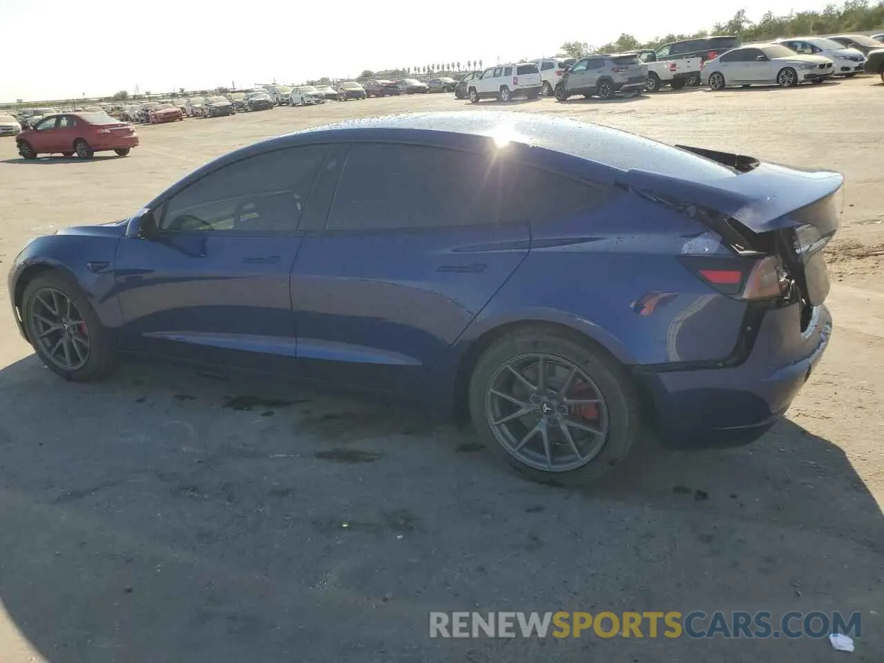 2 fotografías del automóvil dañado 5YJ3E1EA0MF072071 TESLA MODEL 3 2021