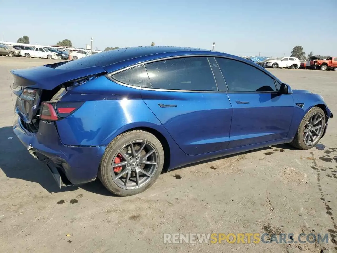 3 fotografías del automóvil dañado 5YJ3E1EA0MF072071 TESLA MODEL 3 2021