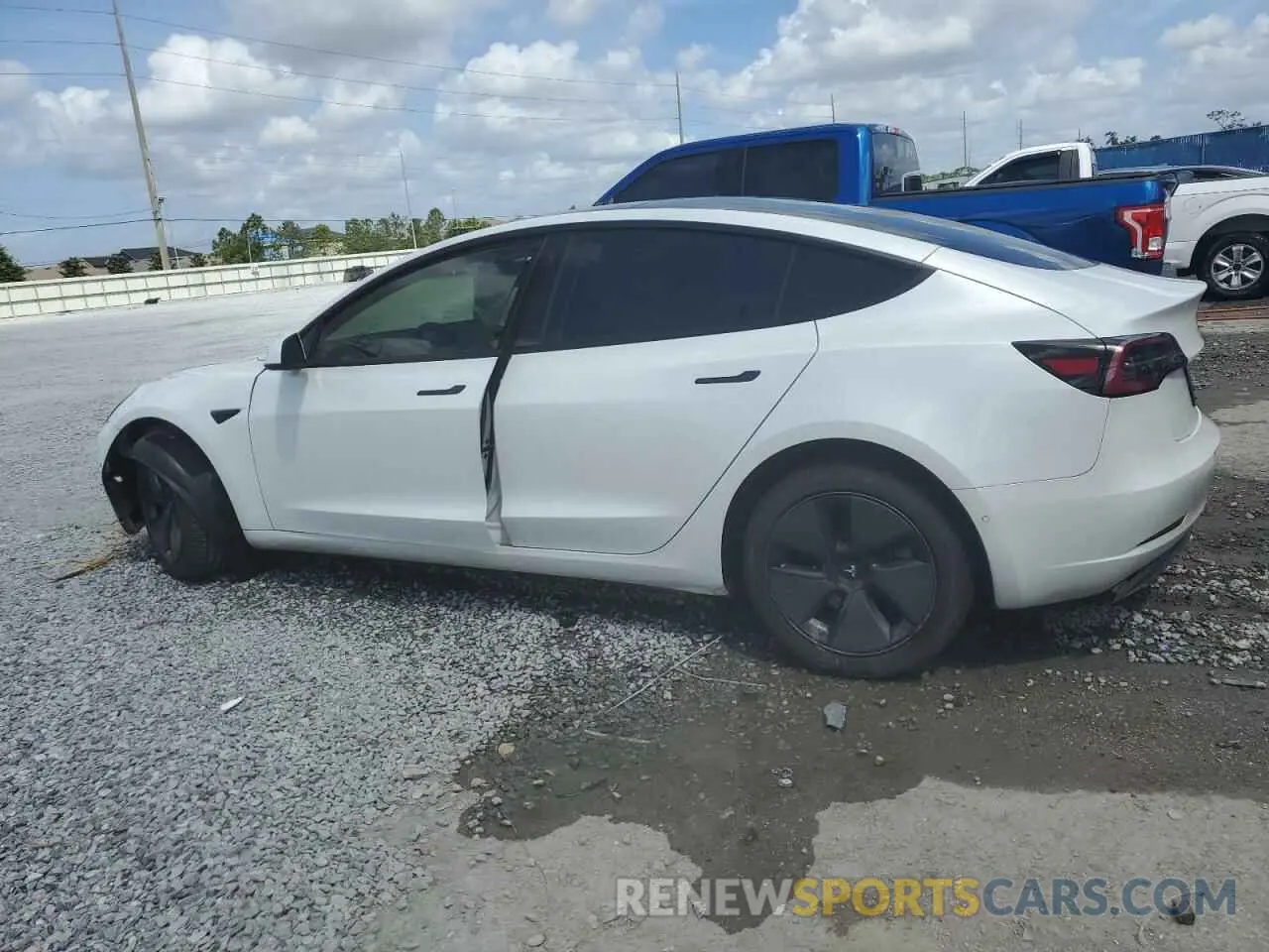 2 fotografías del automóvil dañado 5YJ3E1EA0MF920949 TESLA MODEL 3 2021