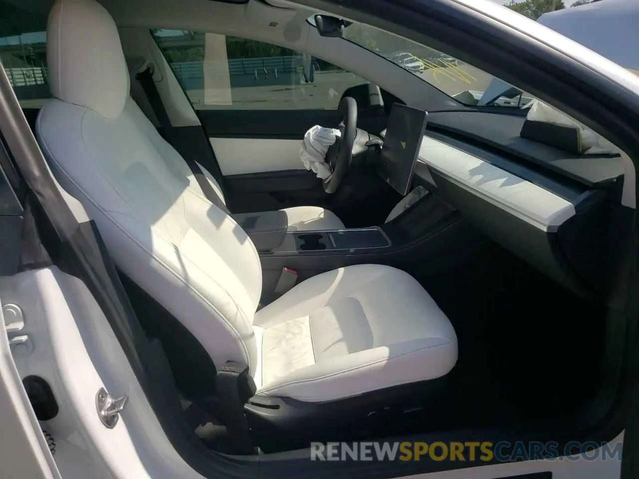 5 fotografías del automóvil dañado 5YJ3E1EA0MF921762 TESLA MODEL 3 2021