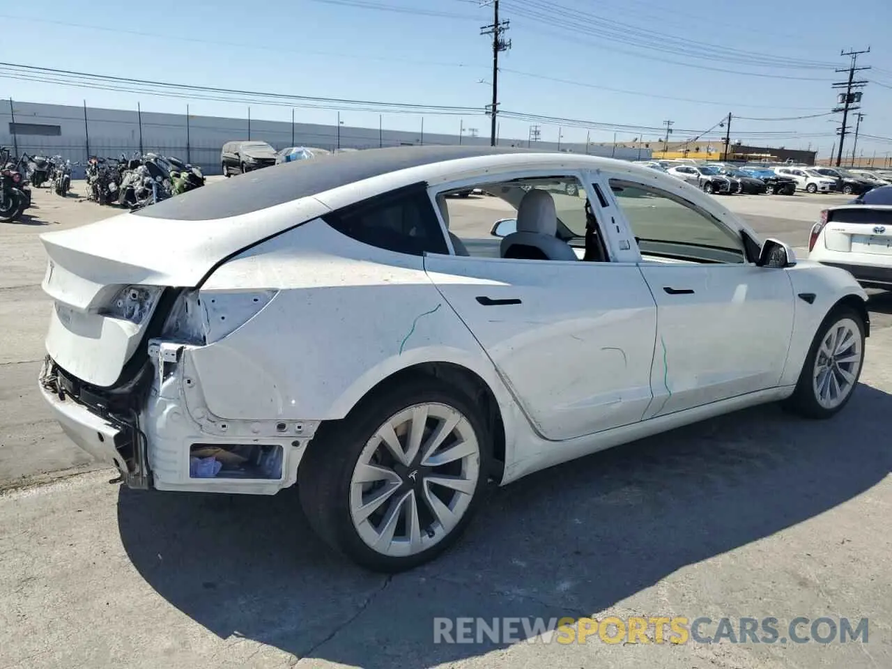 3 fotografías del automóvil dañado 5YJ3E1EA0MF936536 TESLA MODEL 3 2021