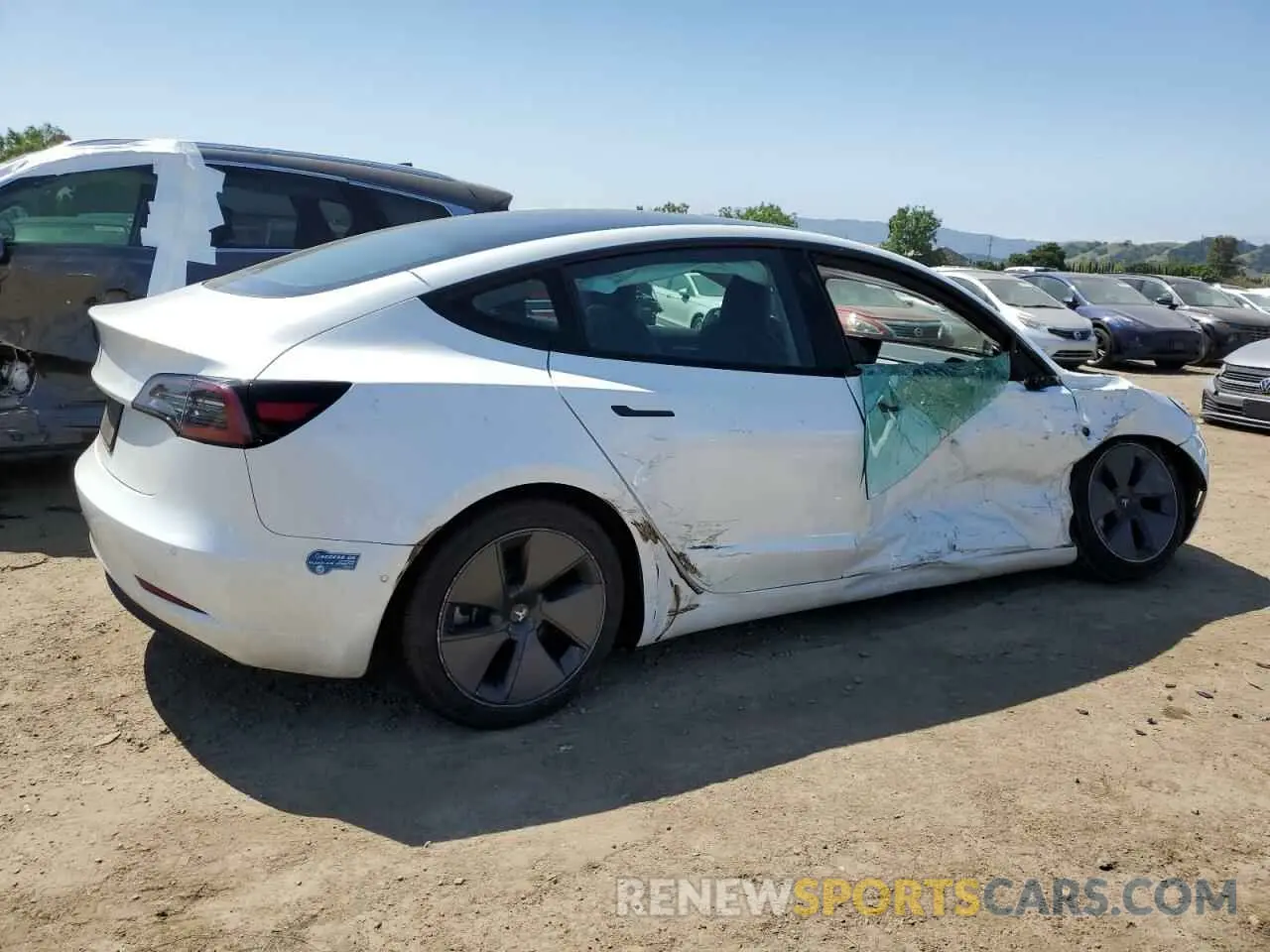 3 fotografías del automóvil dañado 5YJ3E1EA0MF985574 TESLA MODEL 3 2021